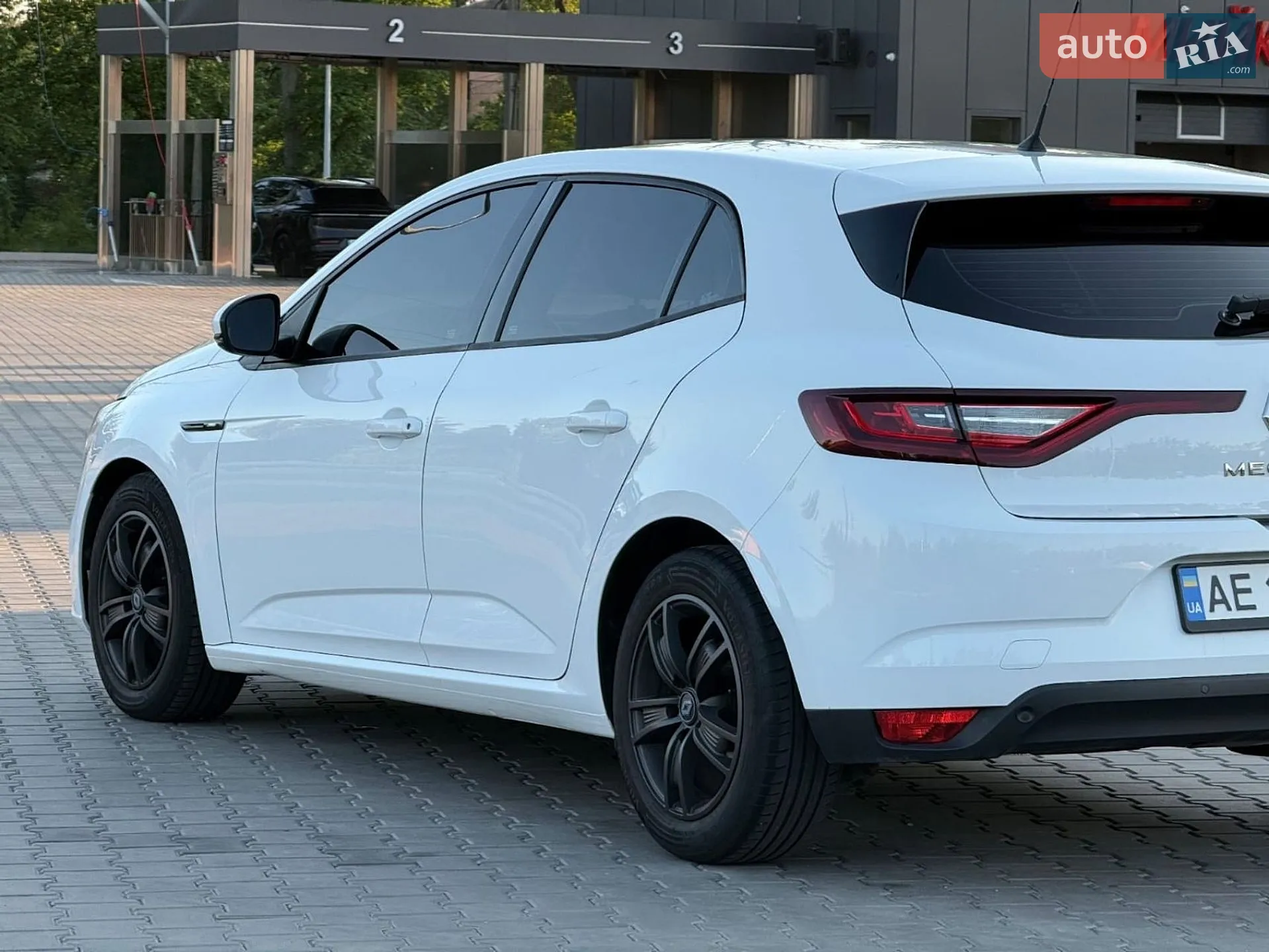 2017 Renault Megane - мініатюра 10
