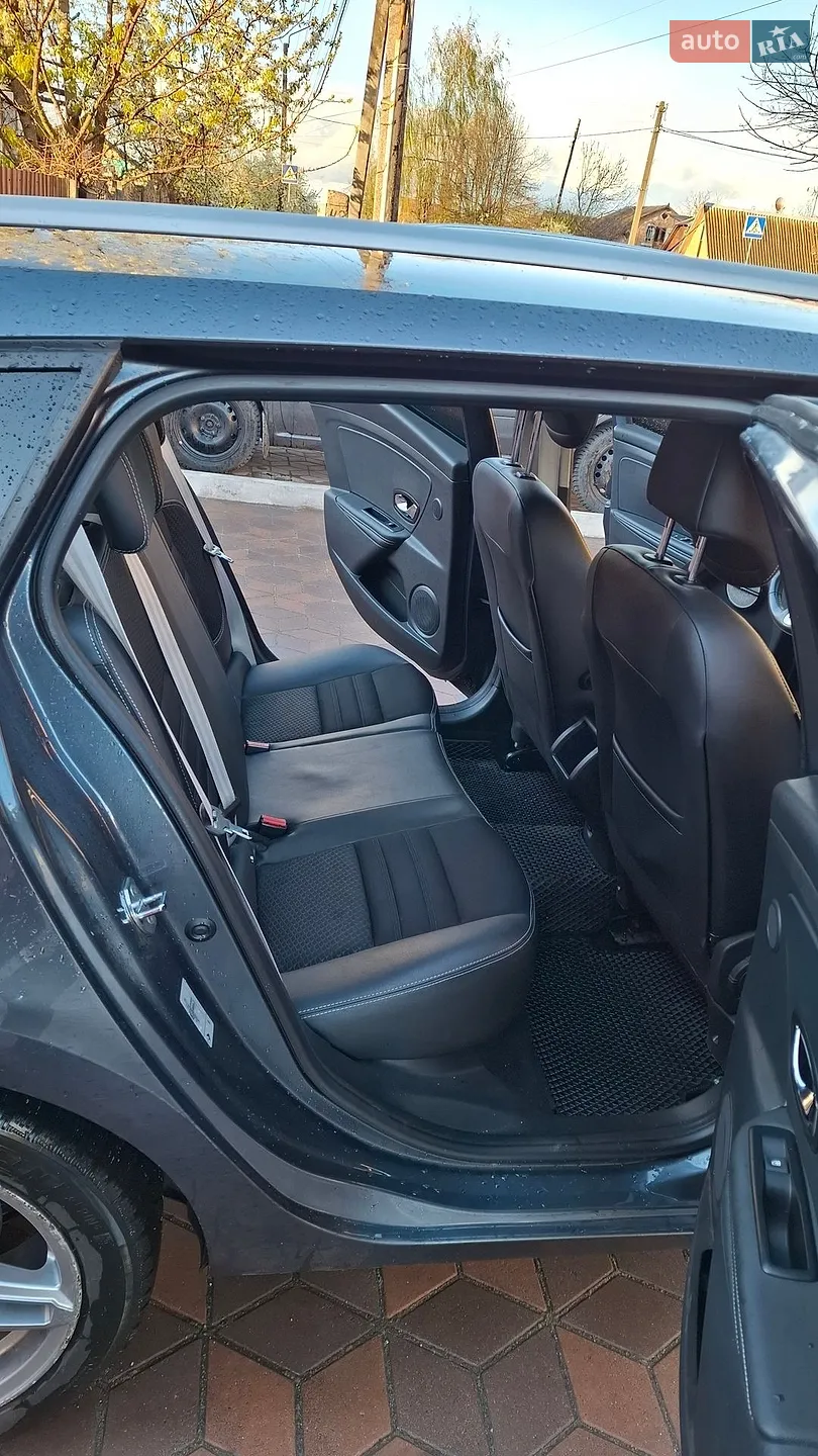 2016 Renault Megane - мініатюра 13