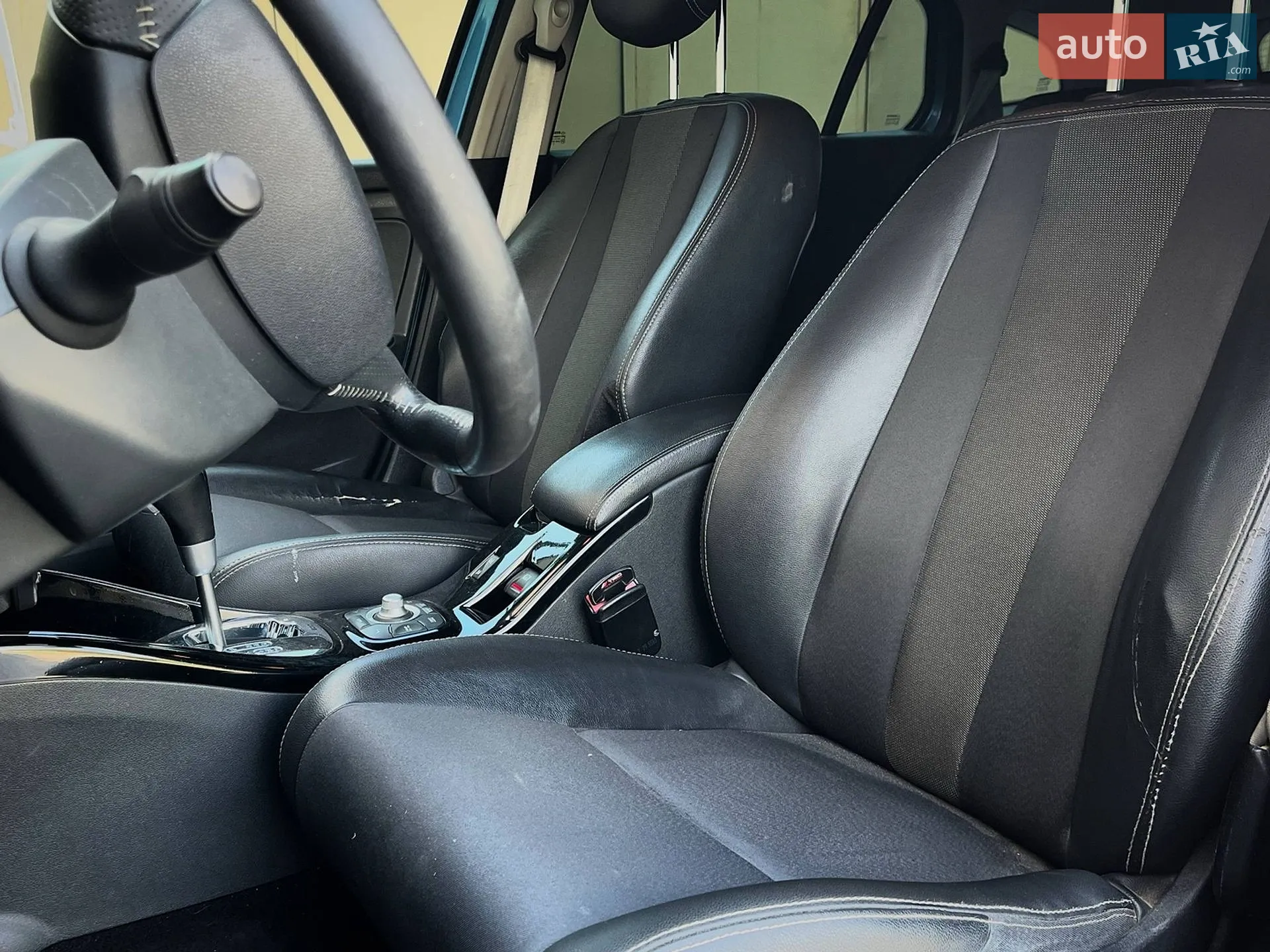 2012 Renault Megane - мініатюра 8