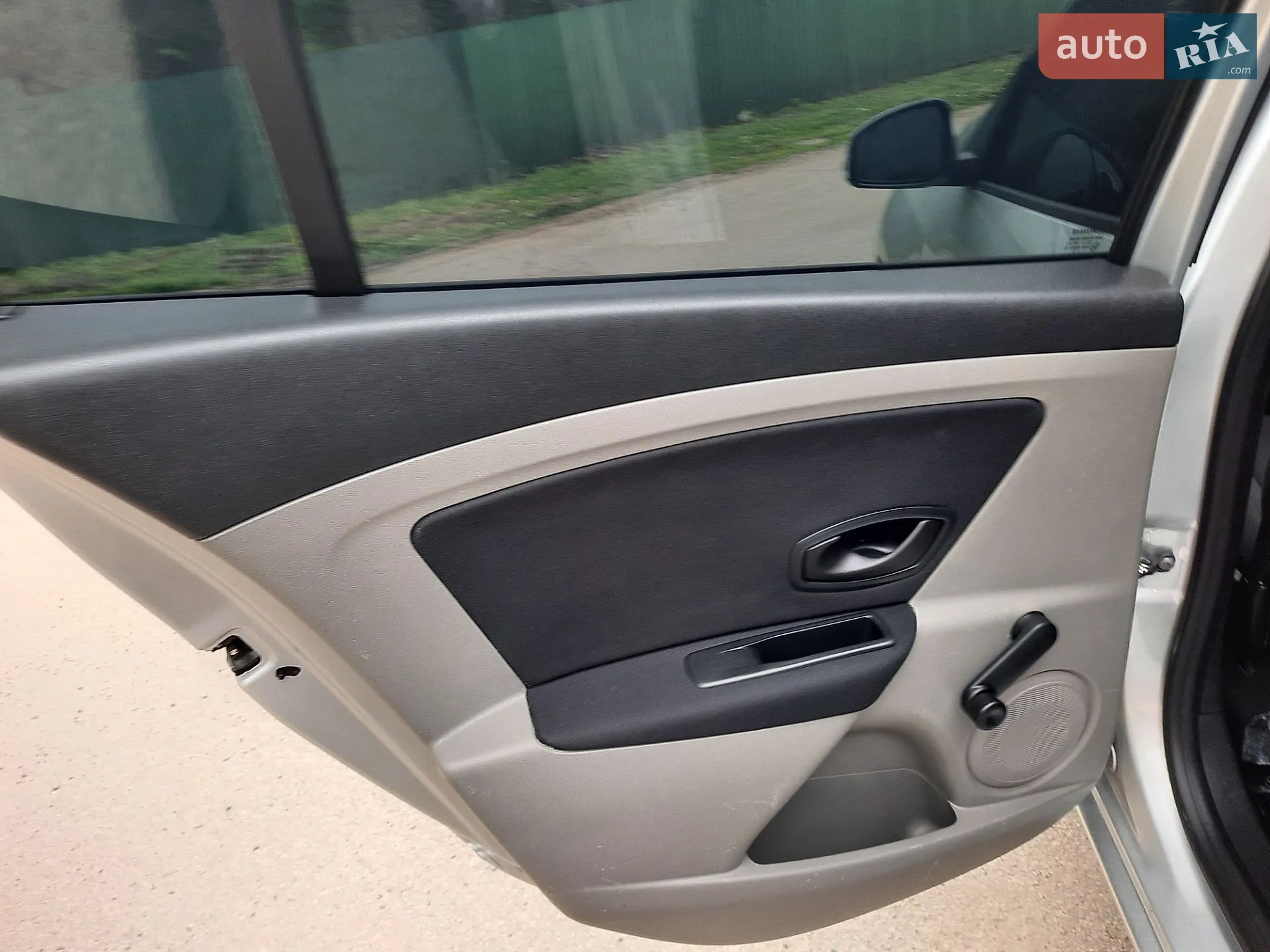2011 Renault Megane - мініатюра 51