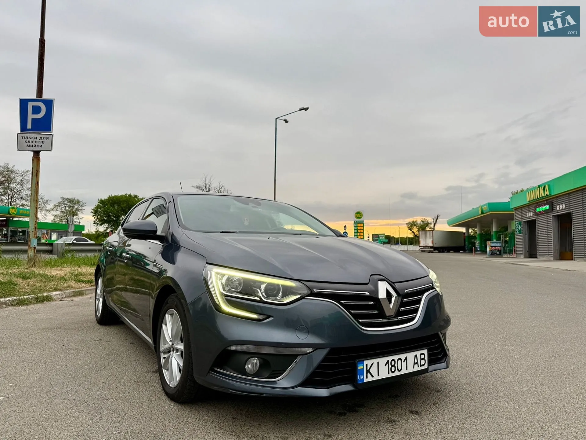 2018 Renault Megane - фото 1