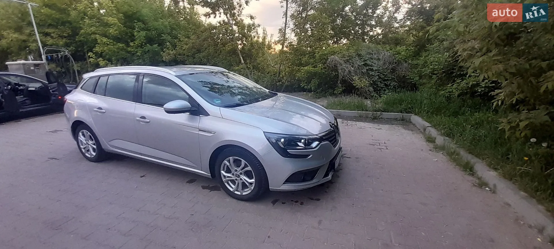 2016 Renault Megane - мініатюра 8