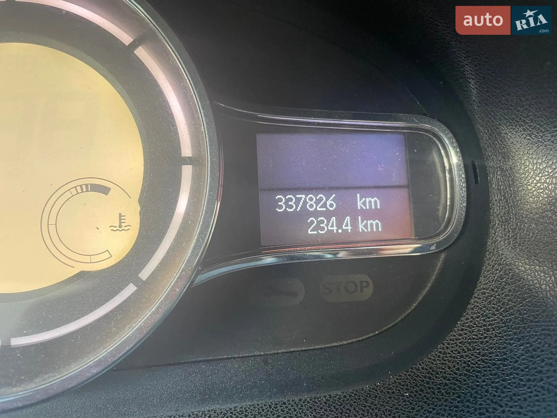 2010 Renault Megane - мініатюра 2