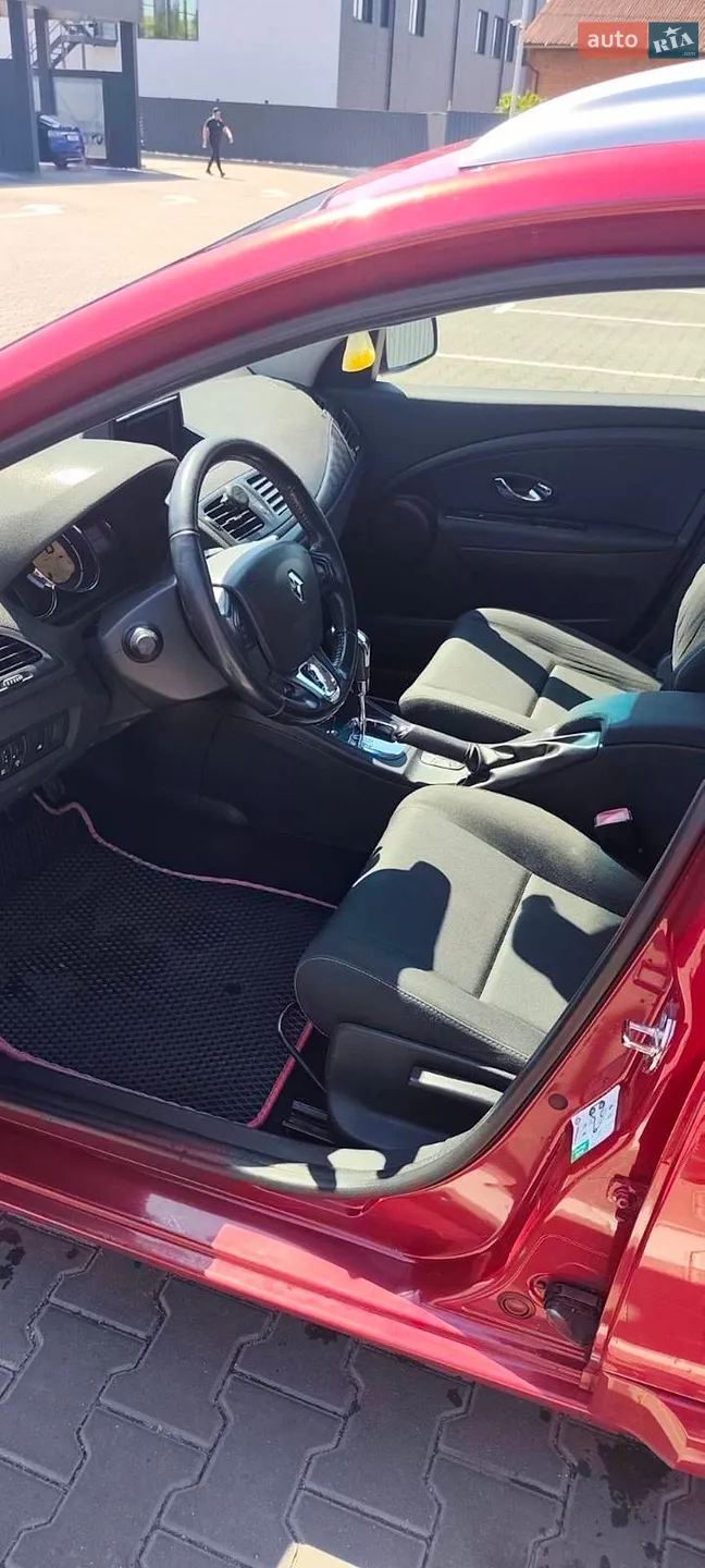 2013 Renault Megane - мініатюра 9