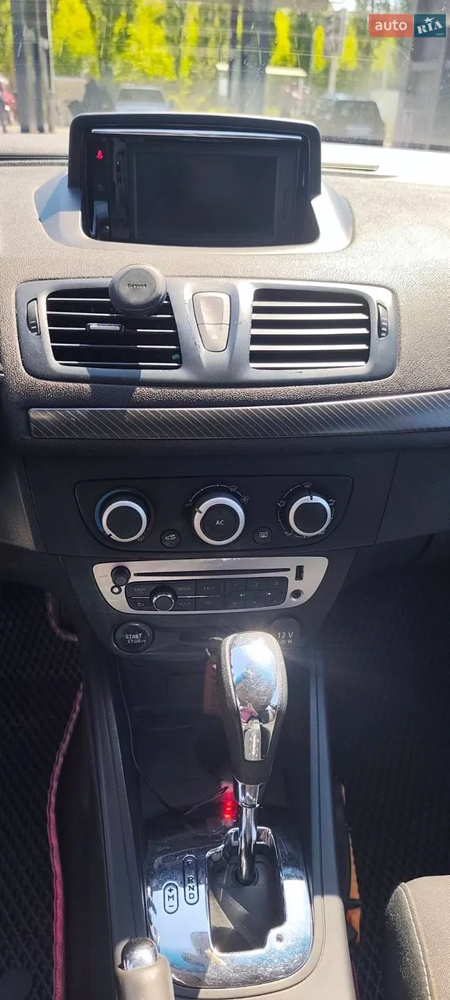 2013 Renault Megane - мініатюра 11
