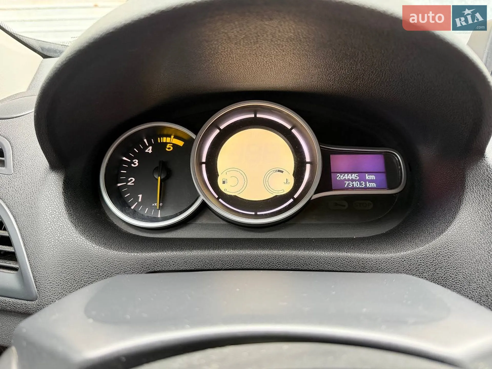 2010 Renault Megane - мініатюра 10