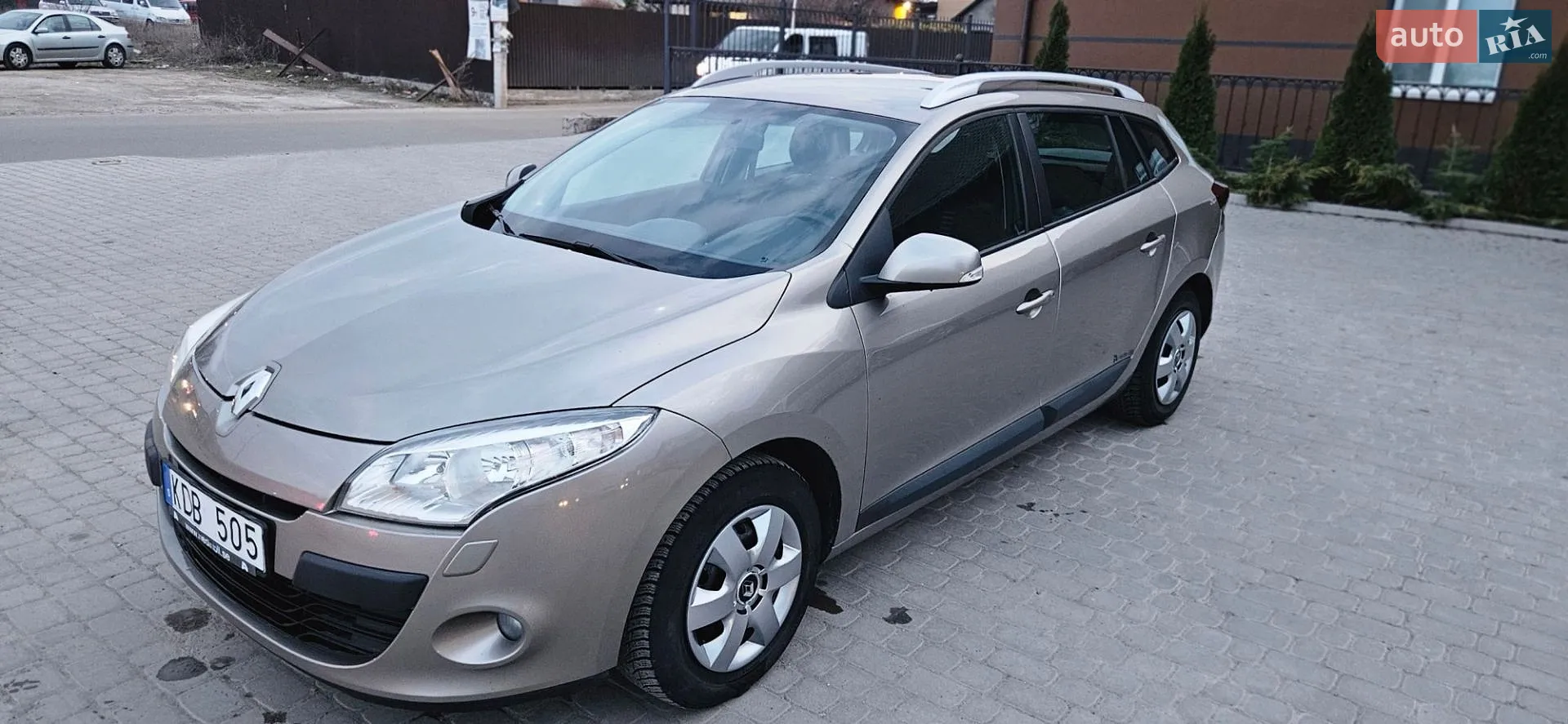 2010 Renault Megane - мініатюра 32