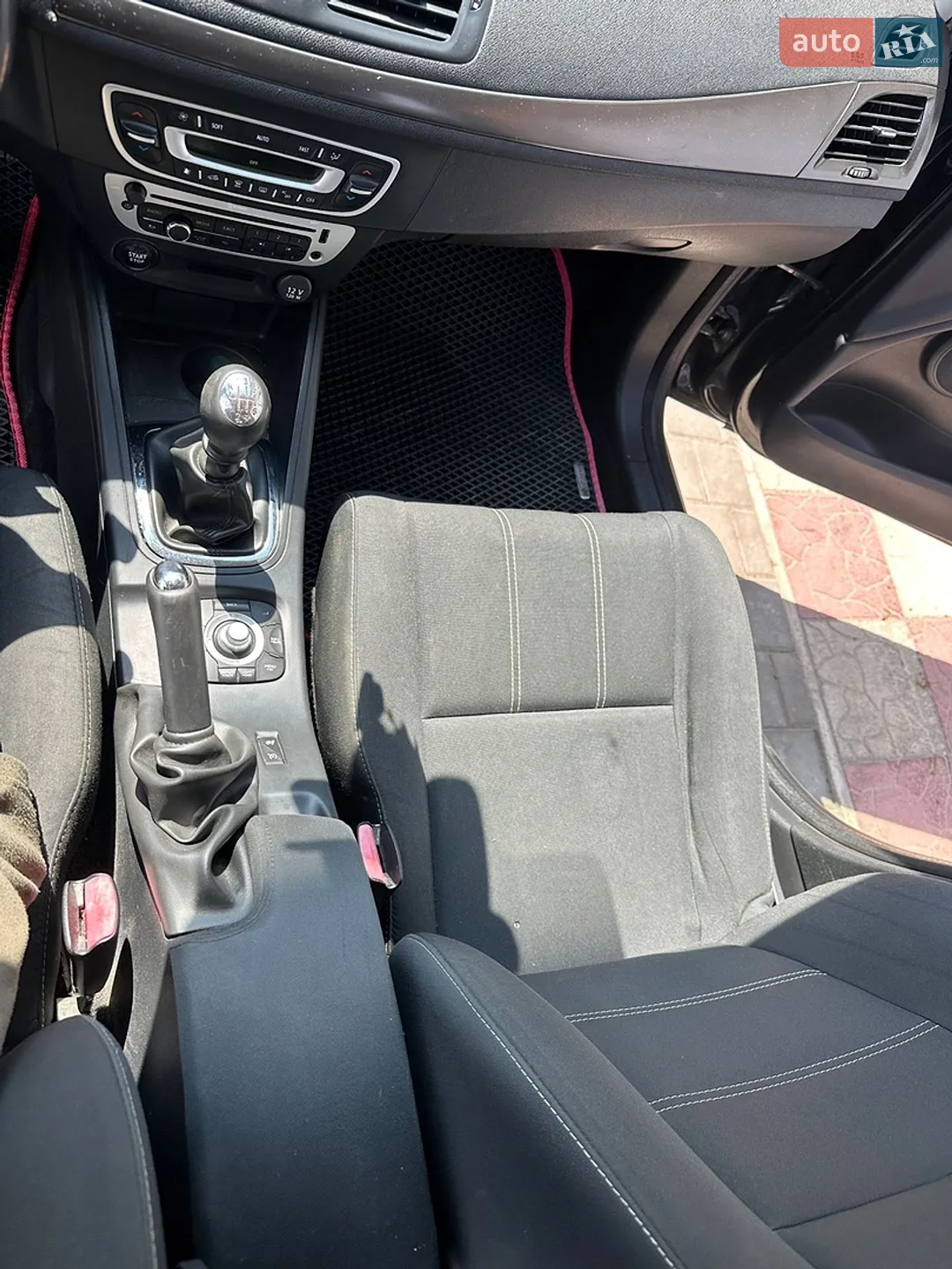 2013 Renault Megane - мініатюра 18