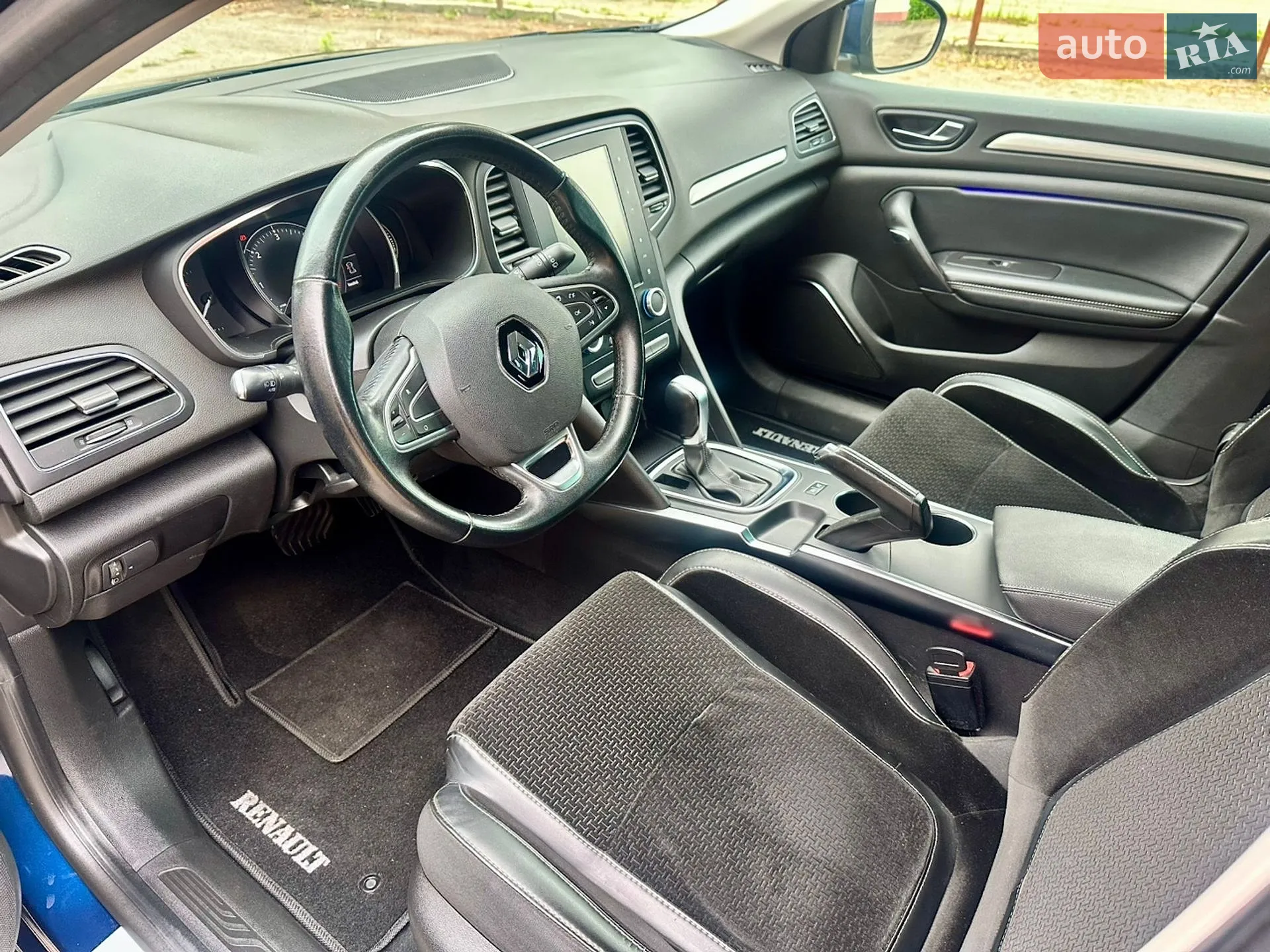 2017 Renault Megane - мініатюра 25