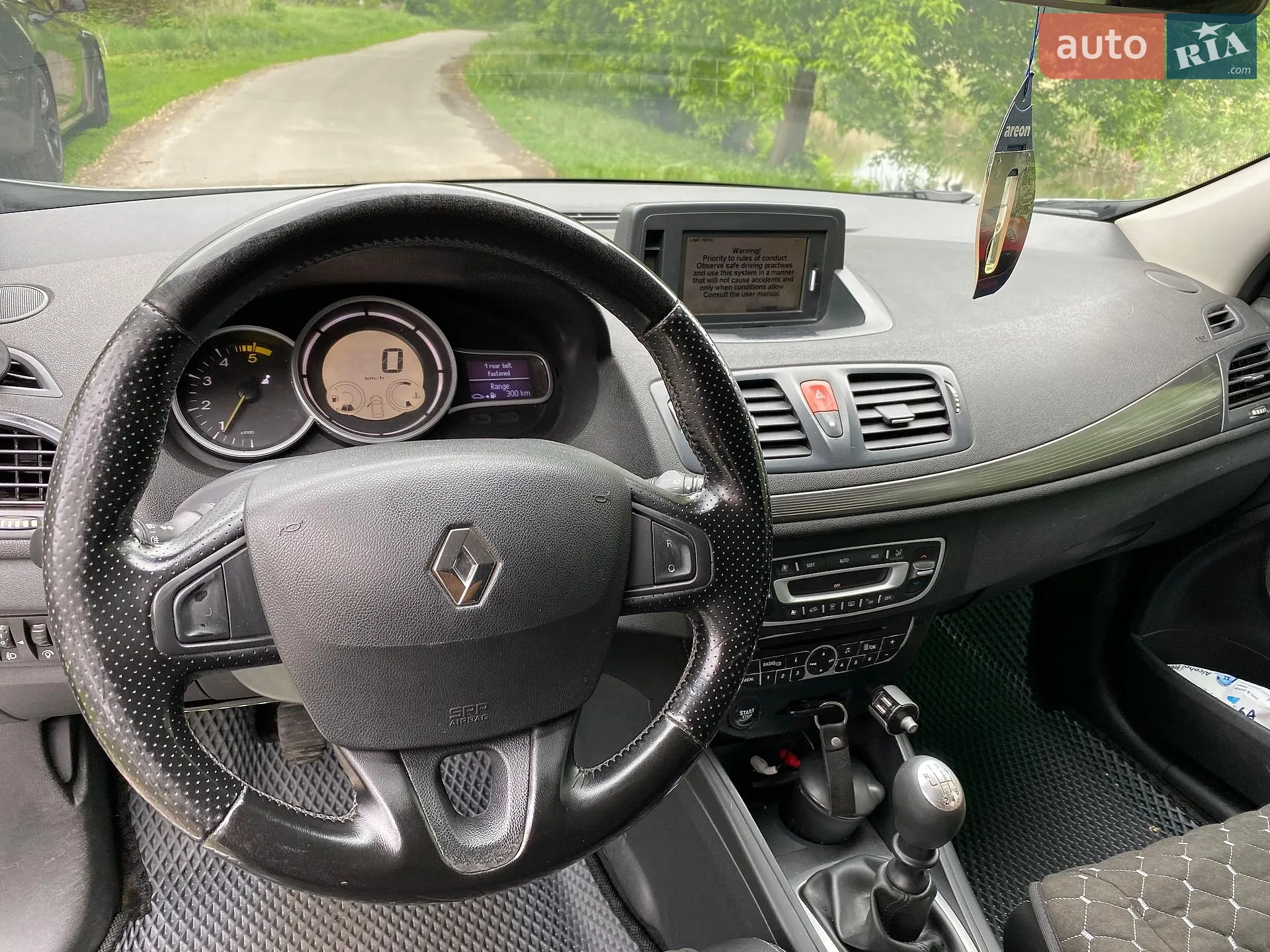 2010 Renault Megane - мініатюра 17