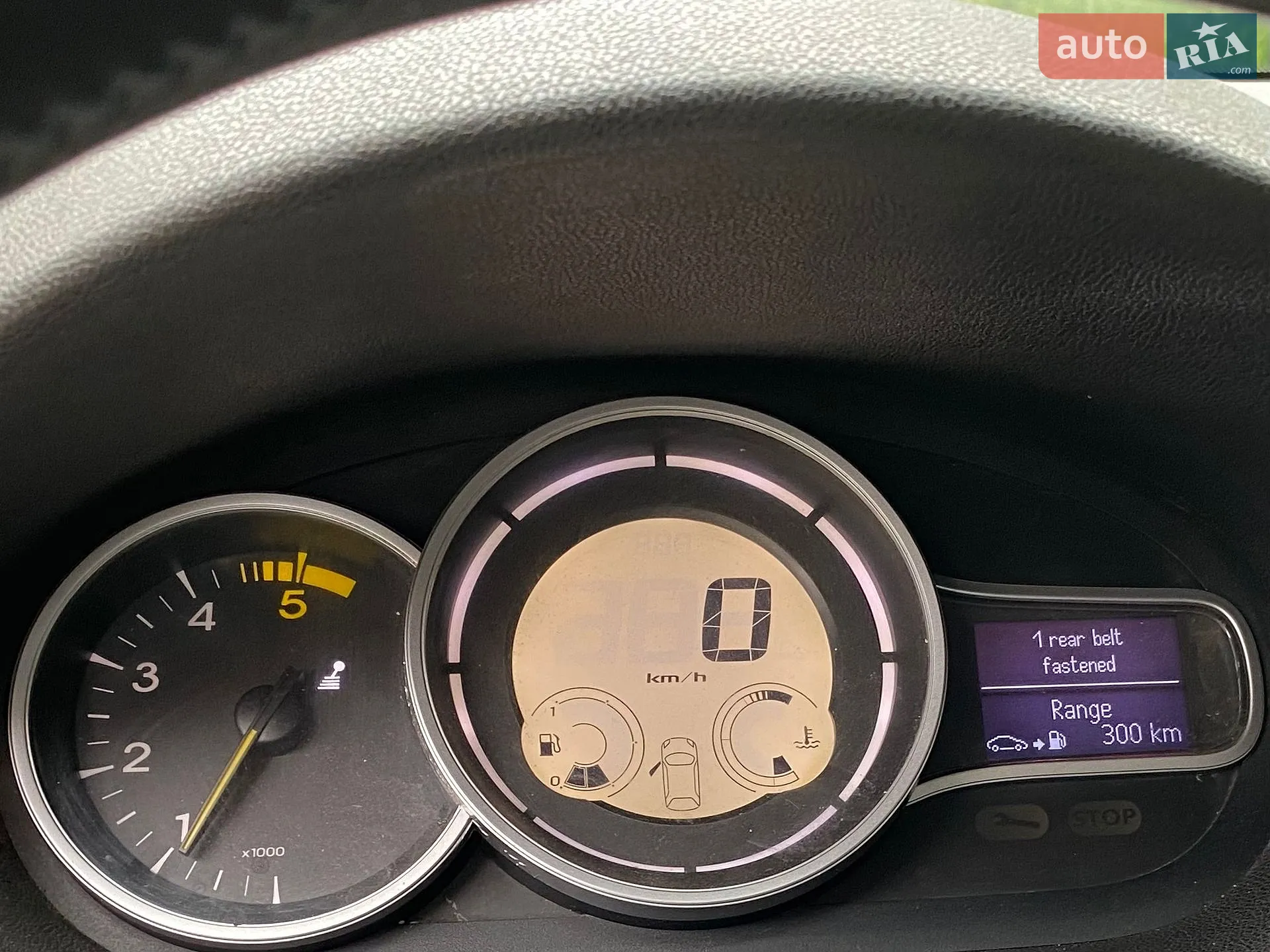 2010 Renault Megane - мініатюра 18