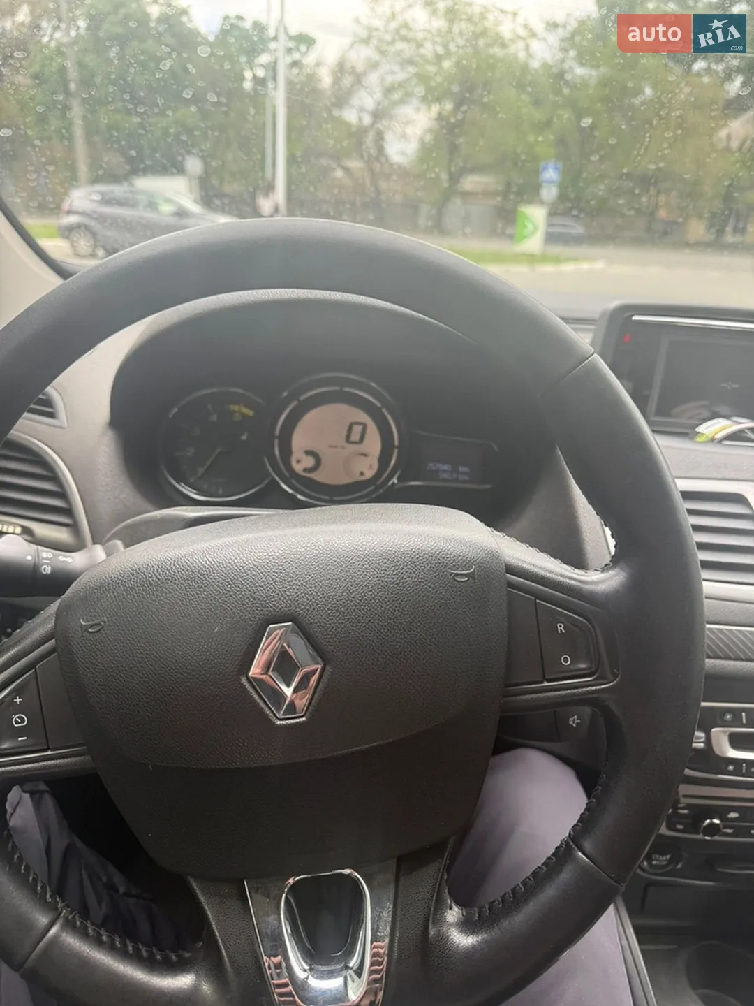 2012 Renault Megane - мініатюра 17