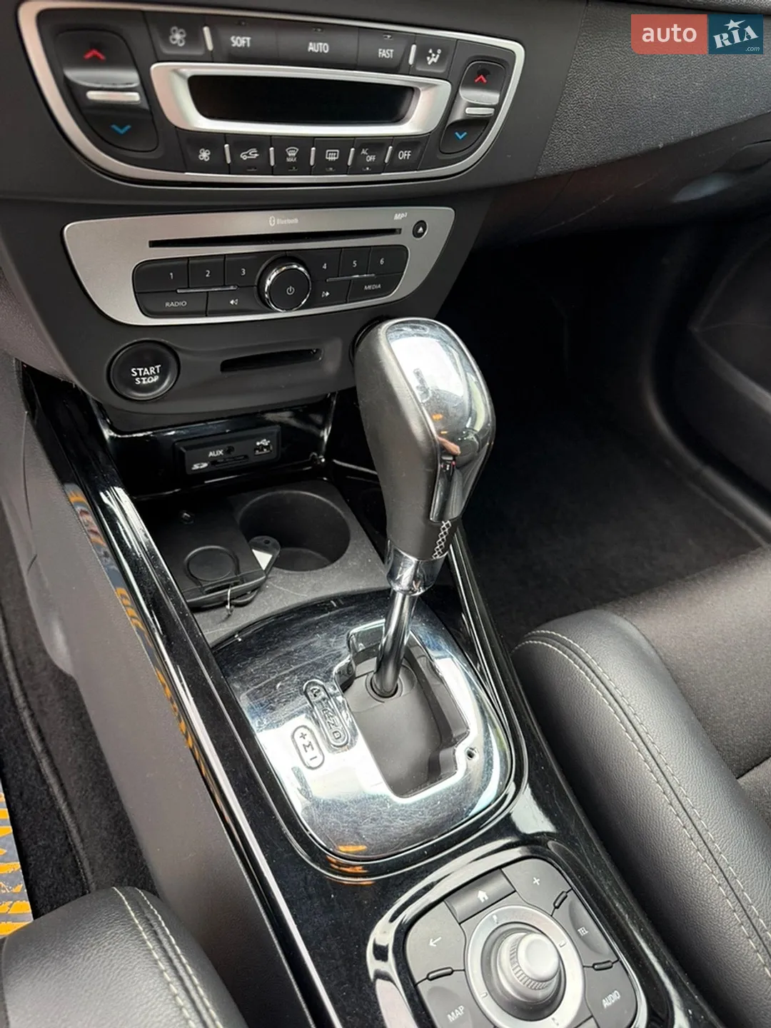 2015 Renault Megane - мініатюра 143