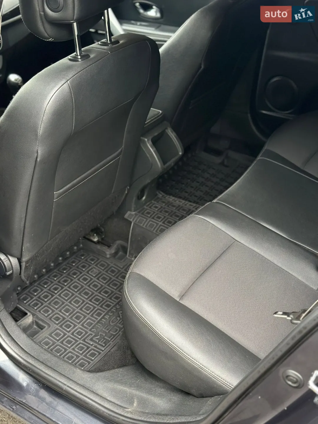 2012 Renault Megane - мініатюра 31