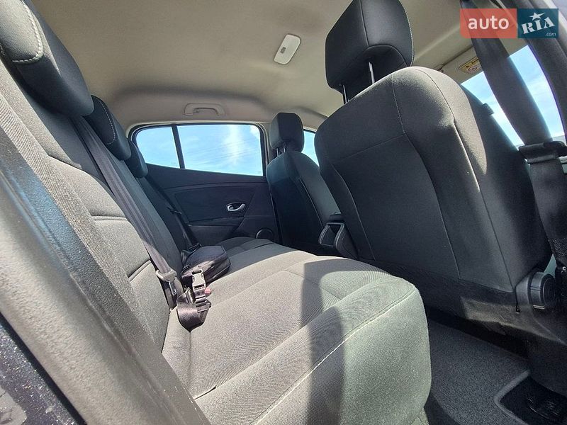 Хэтчбек Renault Megane 2014 в Дубно фото 7 Хэтчбек Renault Megane 2014 в Дубно