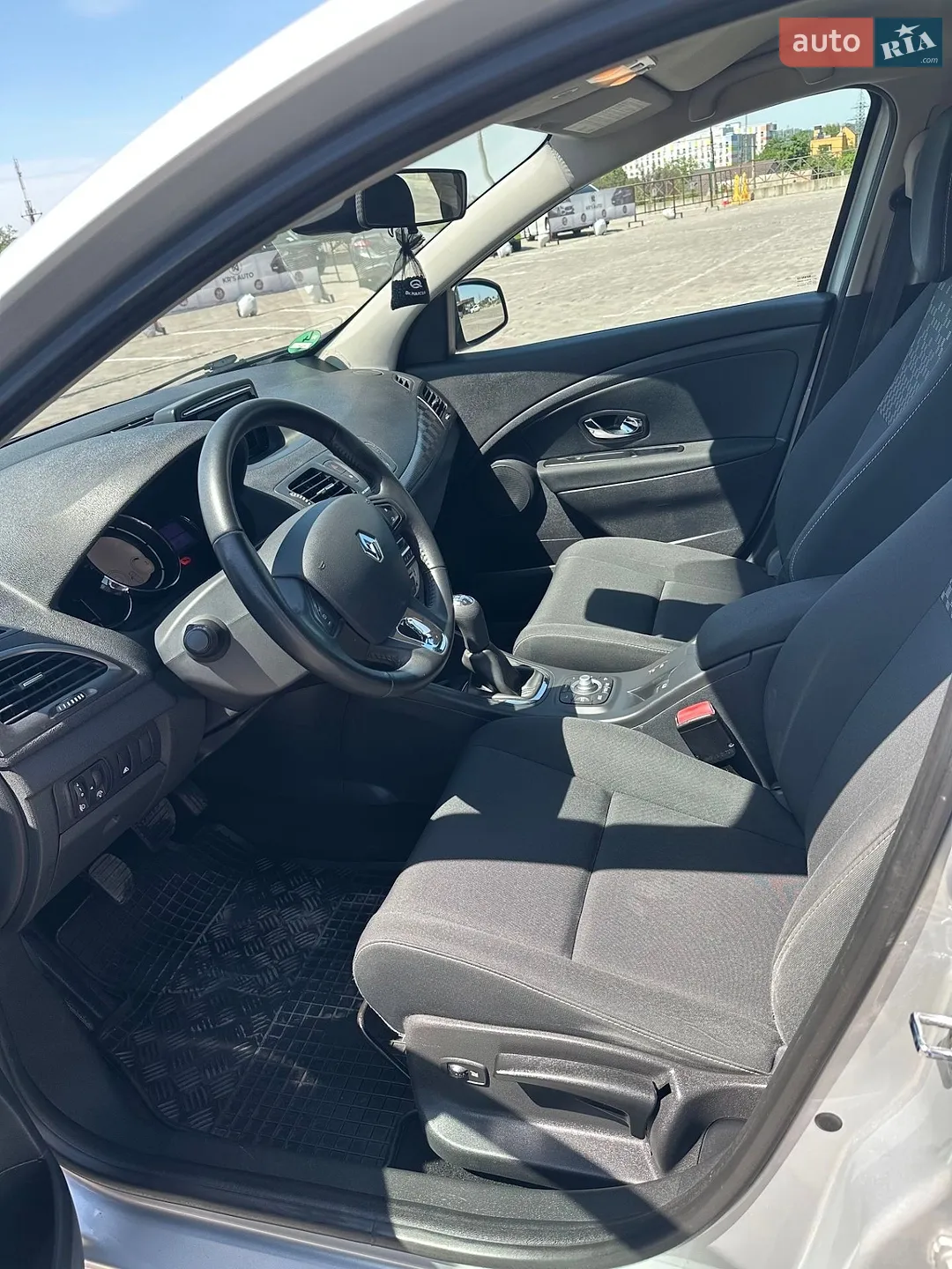 2013 Renault Megane - мініатюра 11