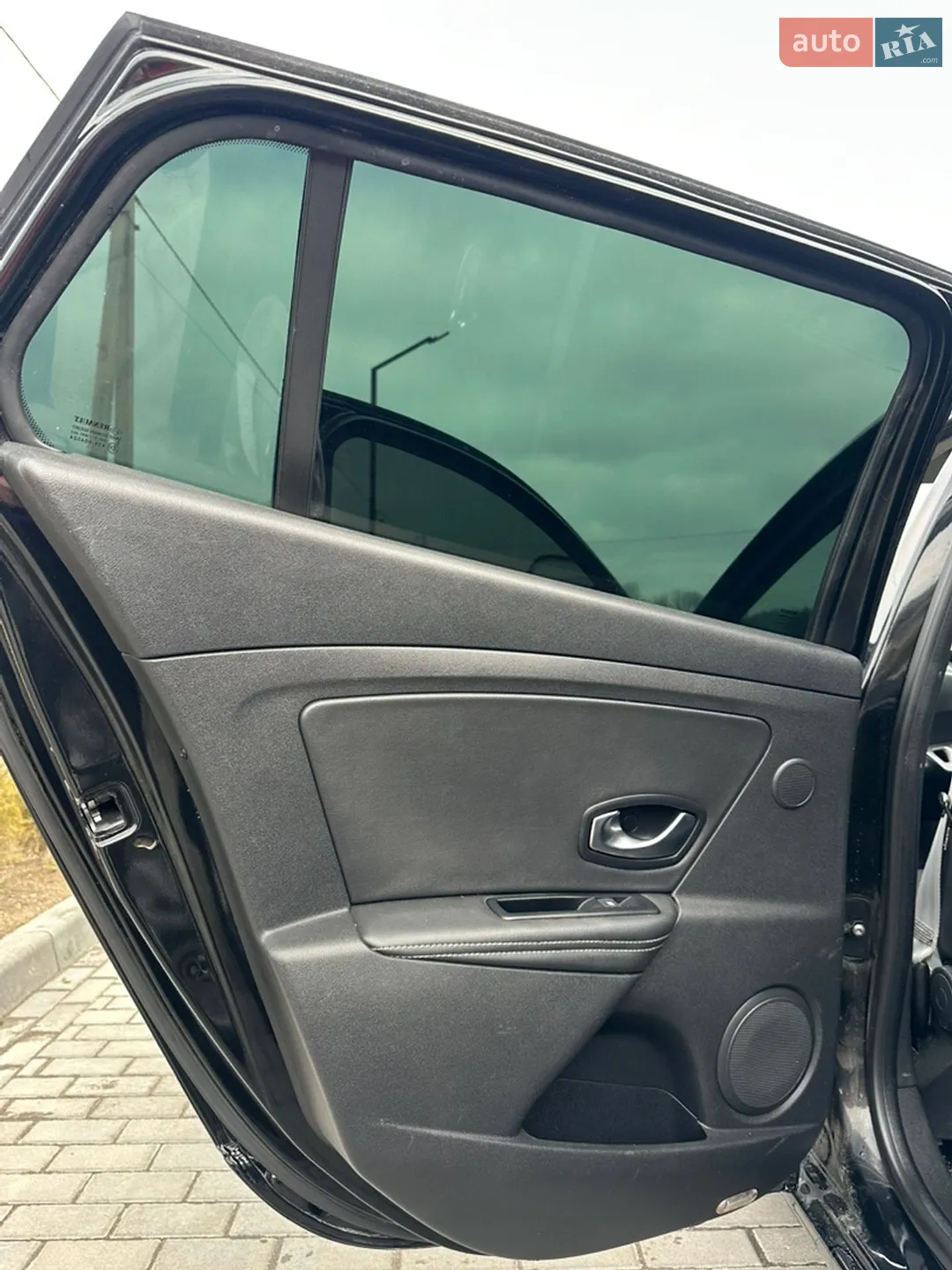 2011 Renault Megane - мініатюра 13