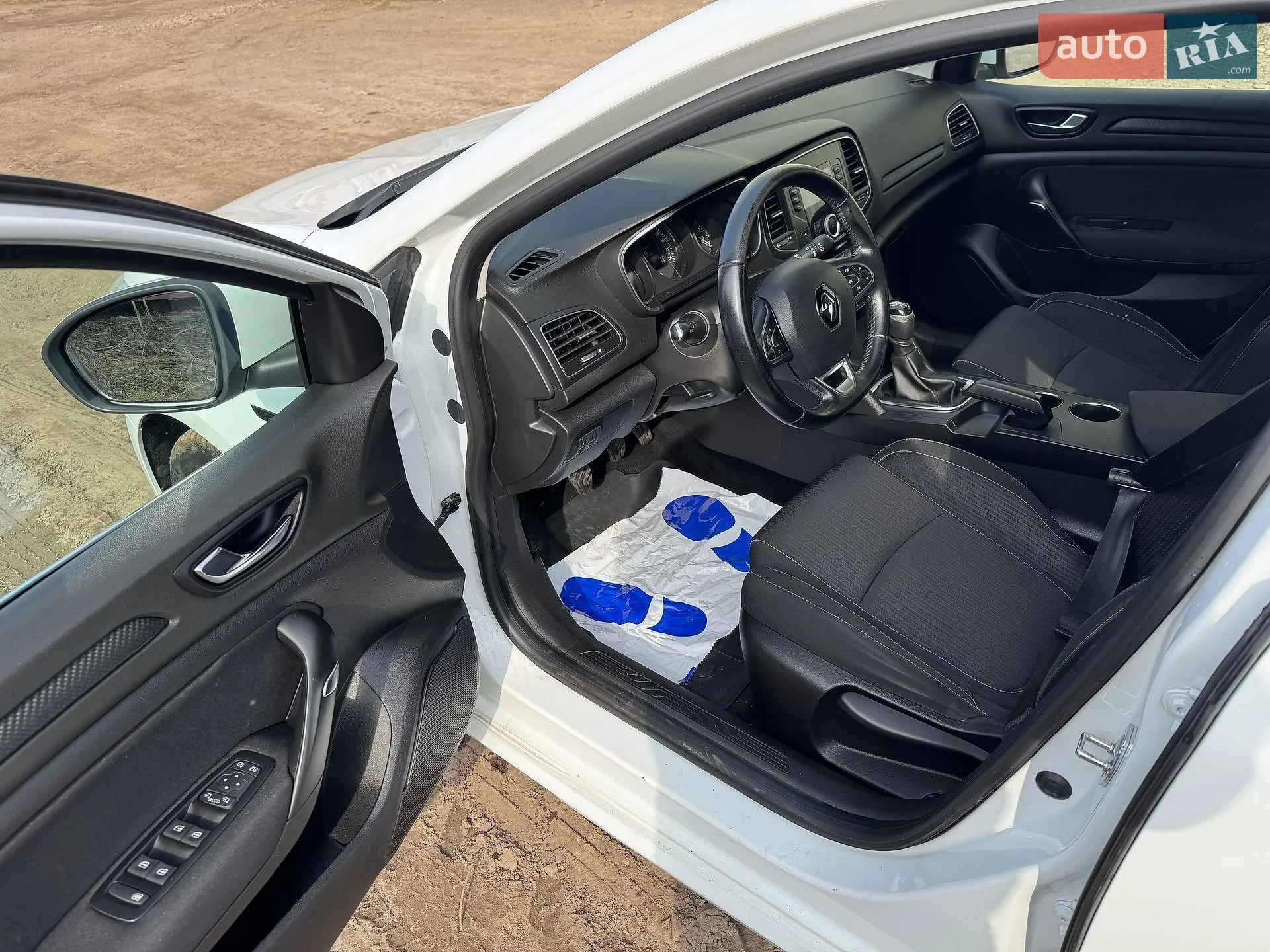 2017 Renault Megane - мініатюра 12