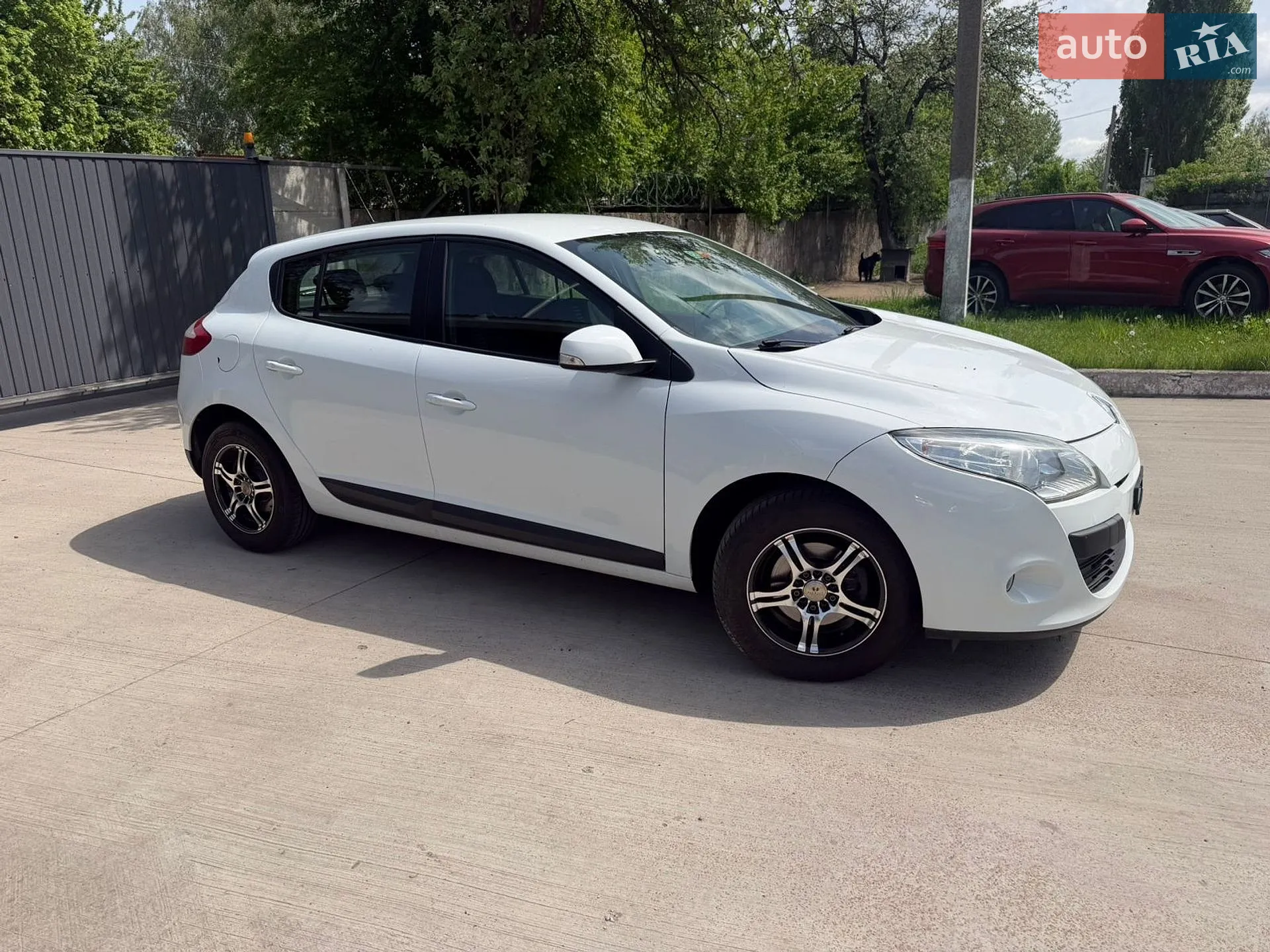 2010 Renault Megane - мініатюра 10
