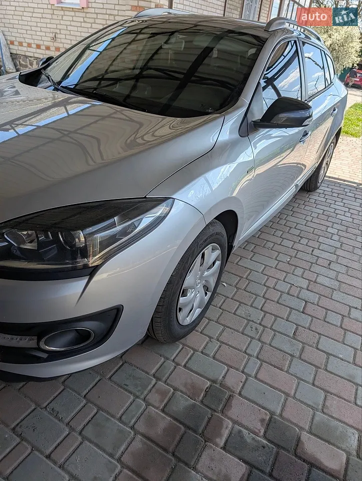 2014 Renault Megane - мініатюра 25