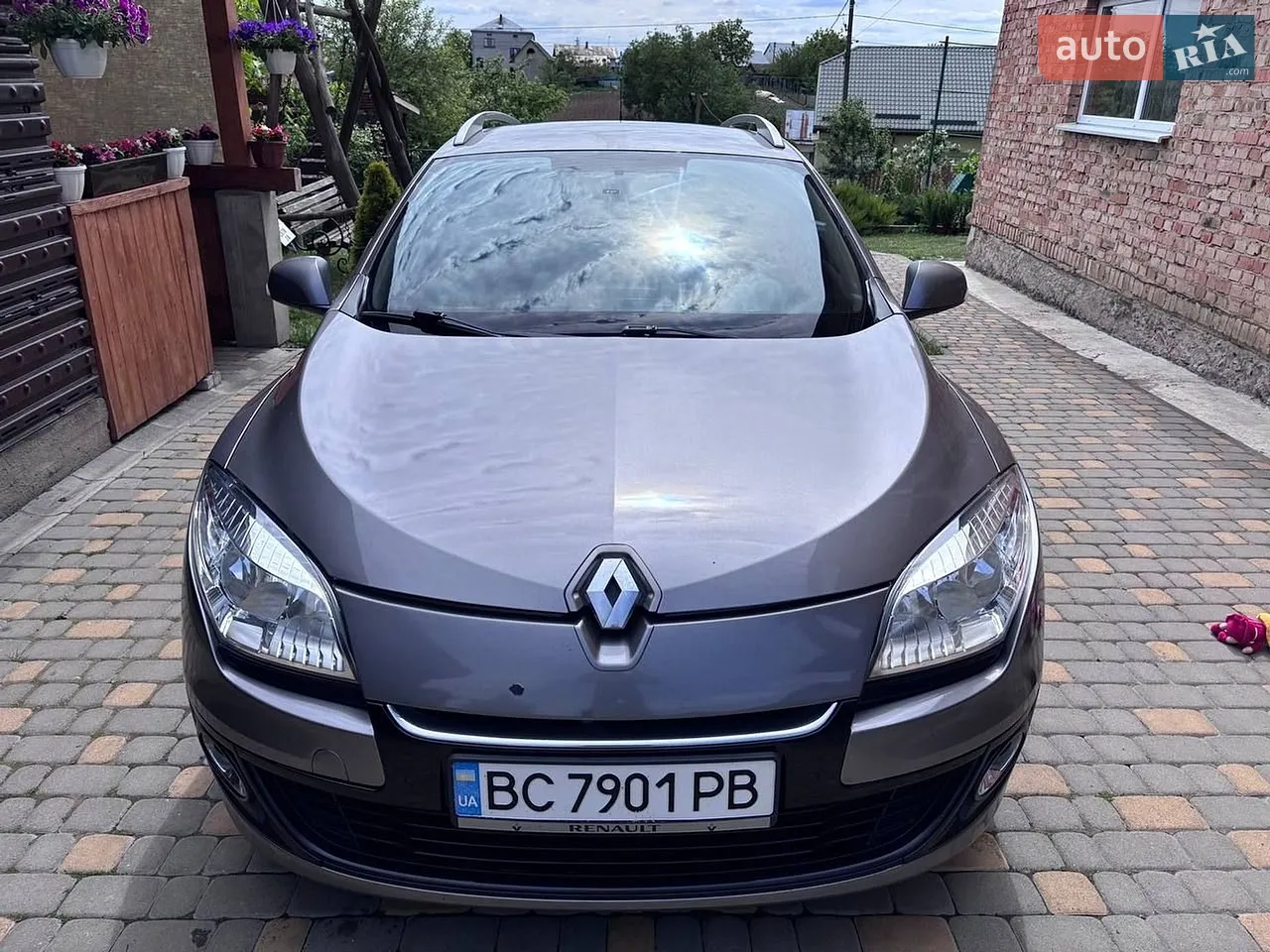 2012 Renault Megane - мініатюра 23
