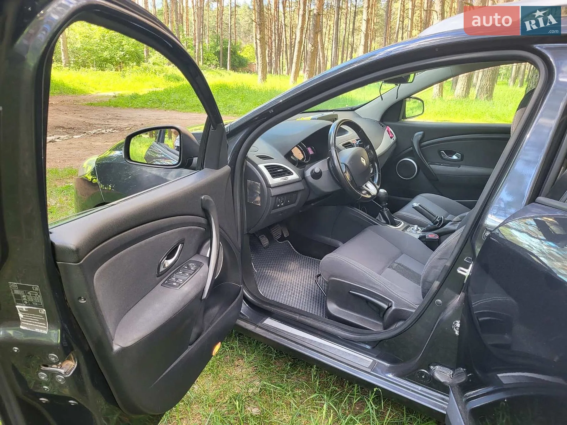 2011 Renault Megane - мініатюра 13