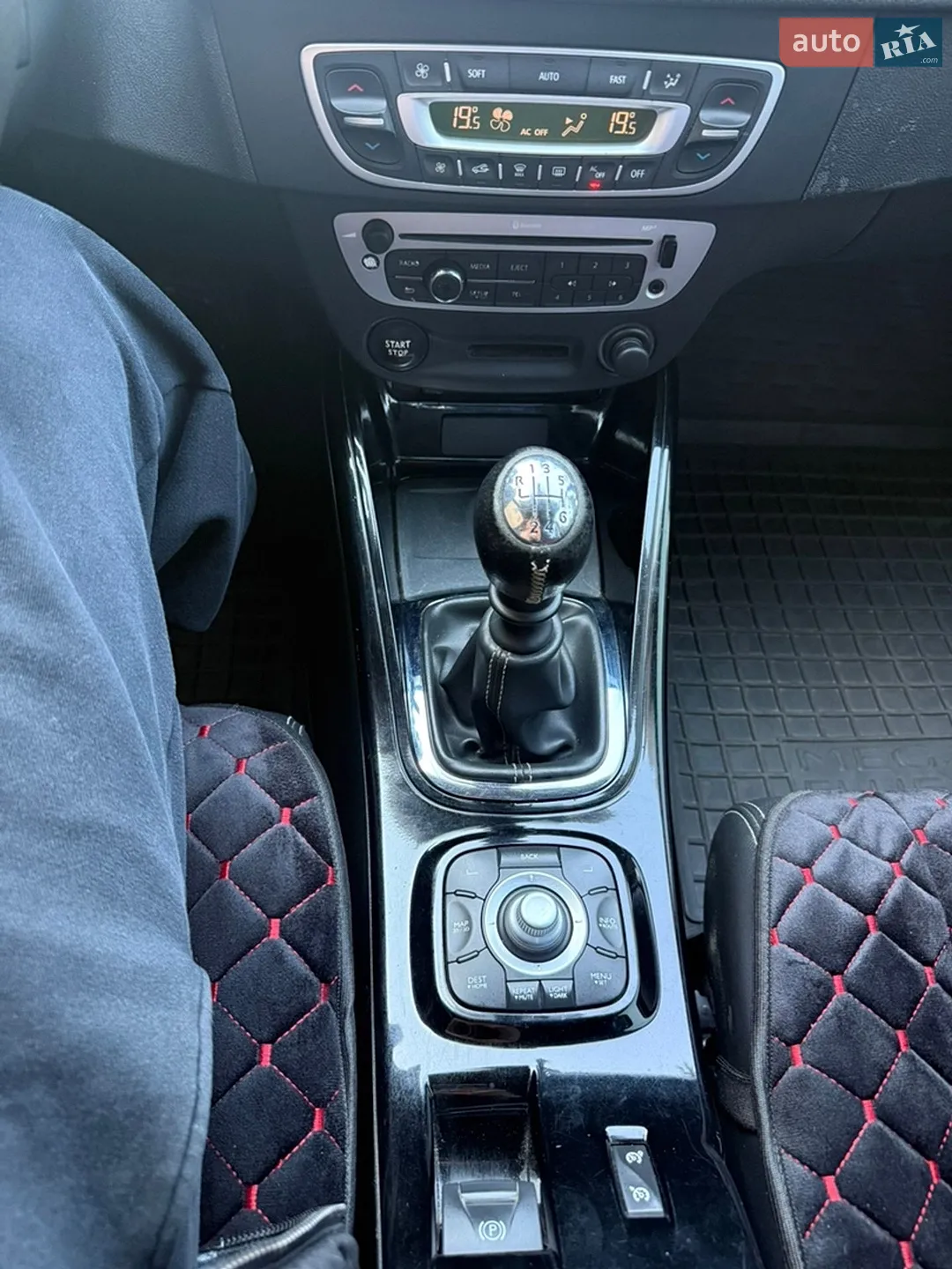 2012 Renault Megane - мініатюра 22