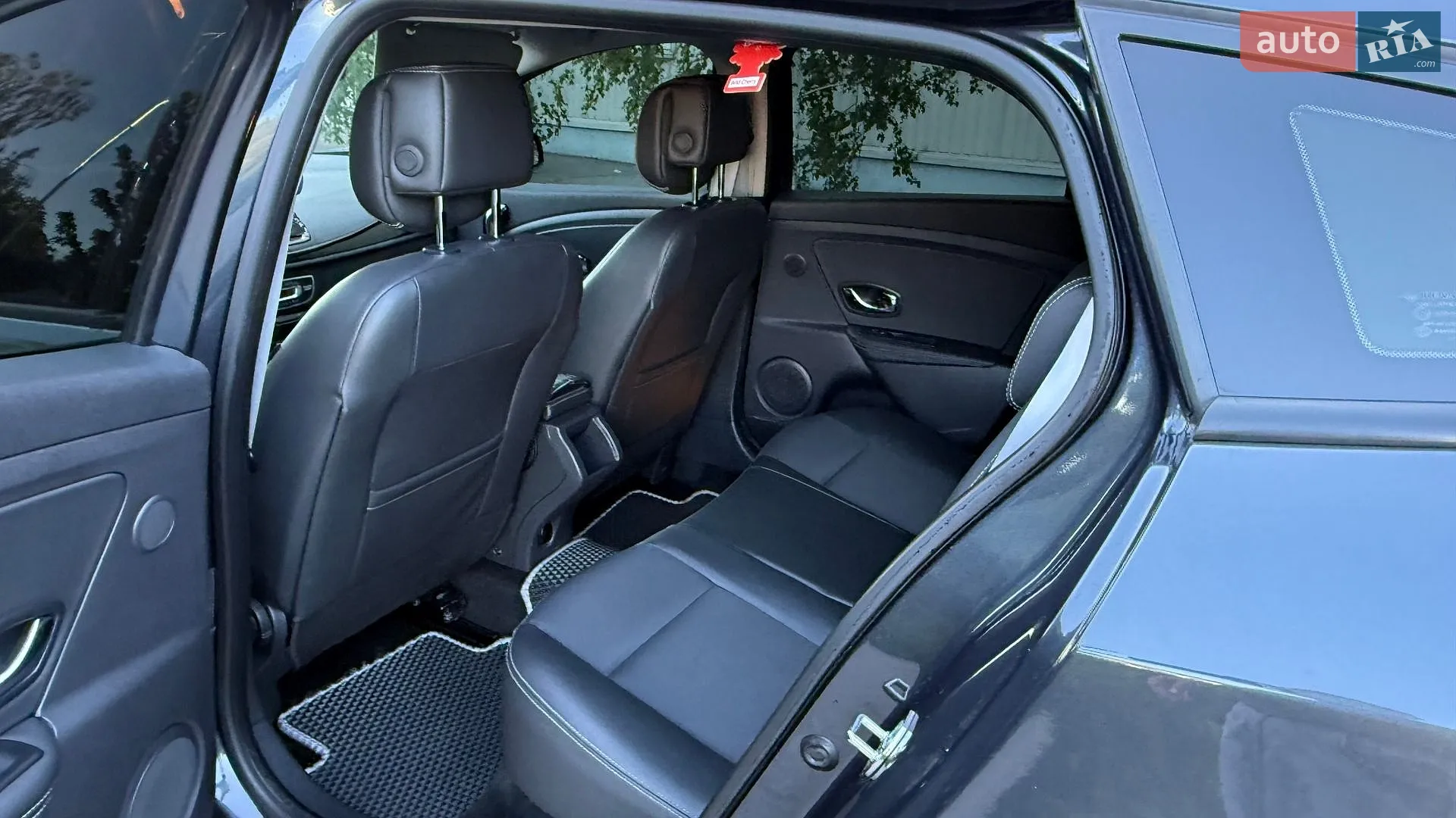 2012 Renault Megane - мініатюра 38