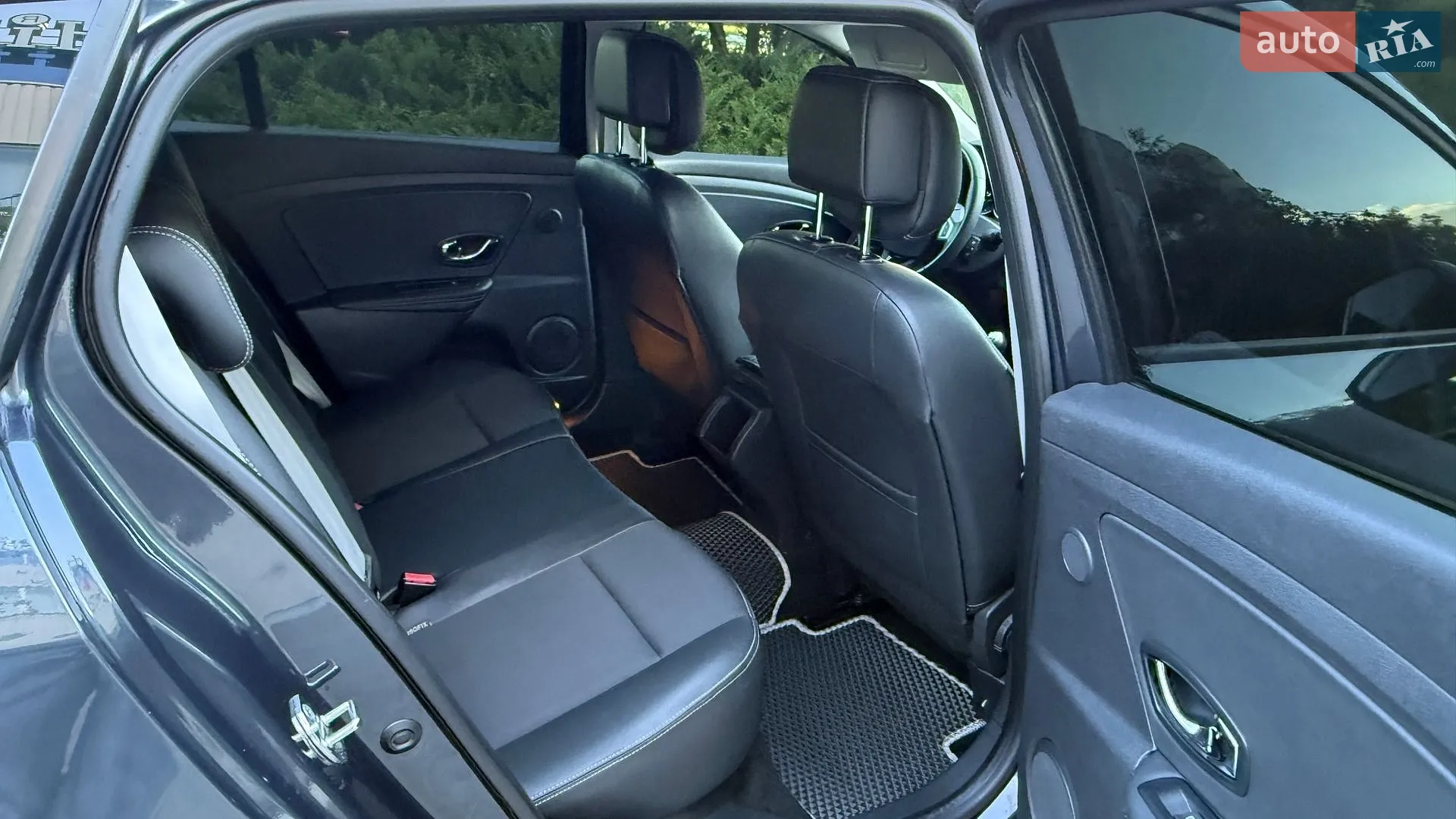 2012 Renault Megane - мініатюра 55