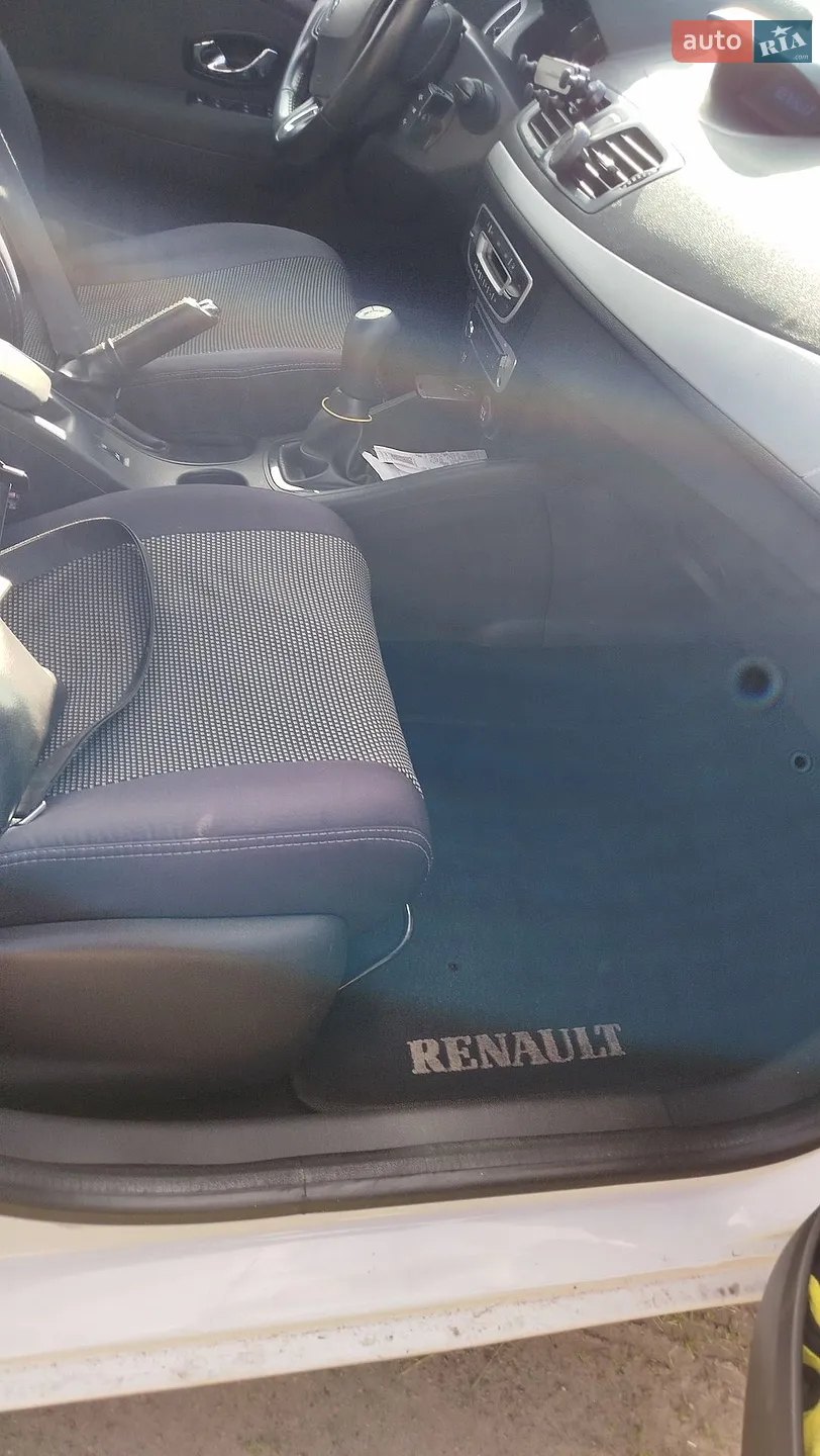 2013 Renault Megane - мініатюра 10