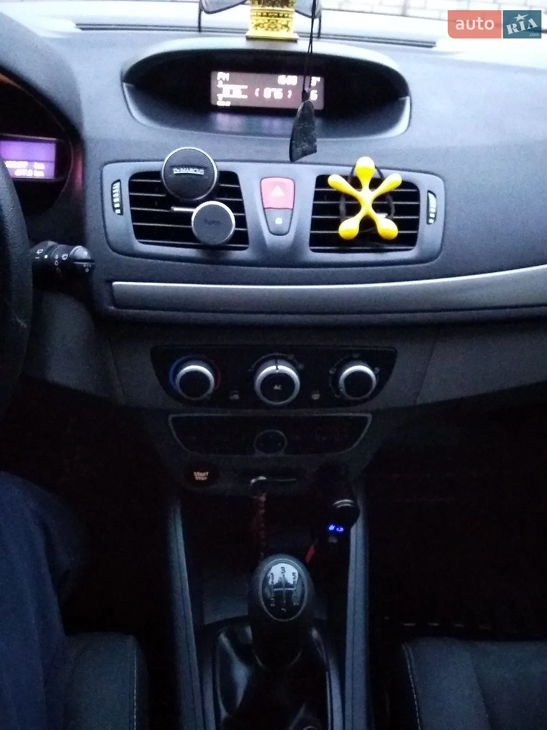 2011 Renault Megane - мініатюра 29