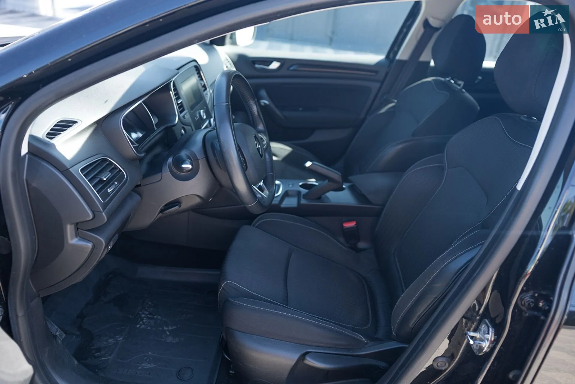 2016 Renault Megane - мініатюра 22