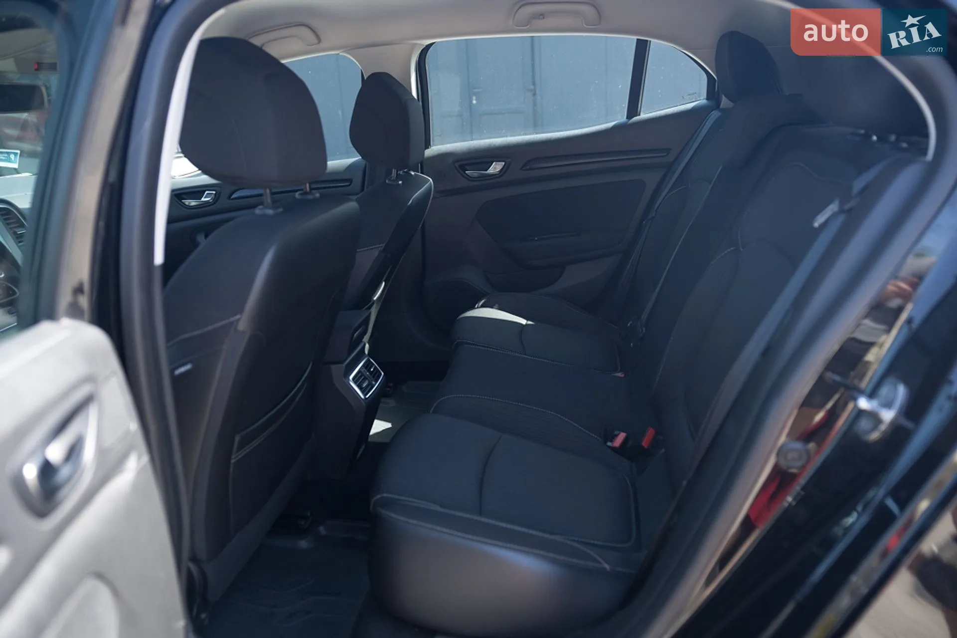 2016 Renault Megane - мініатюра 23