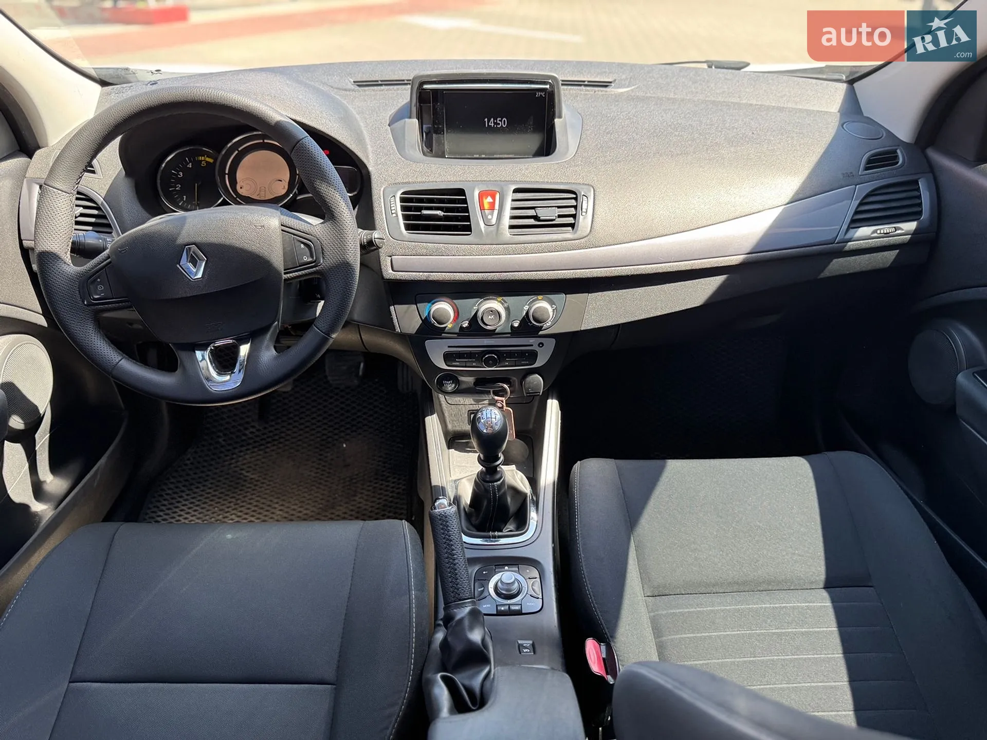 2015 Renault Megane - мініатюра 23