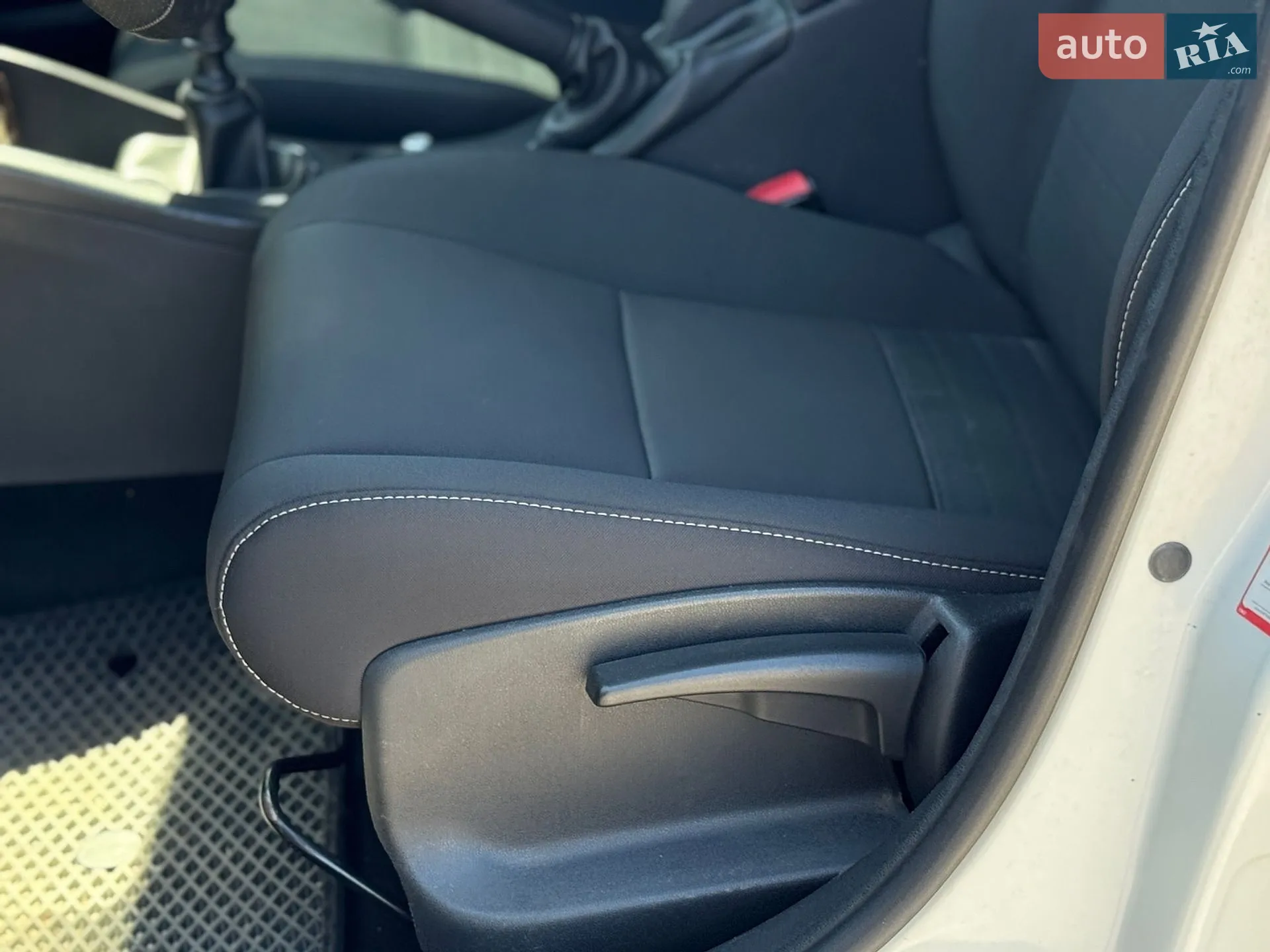 2015 Renault Megane - мініатюра 28