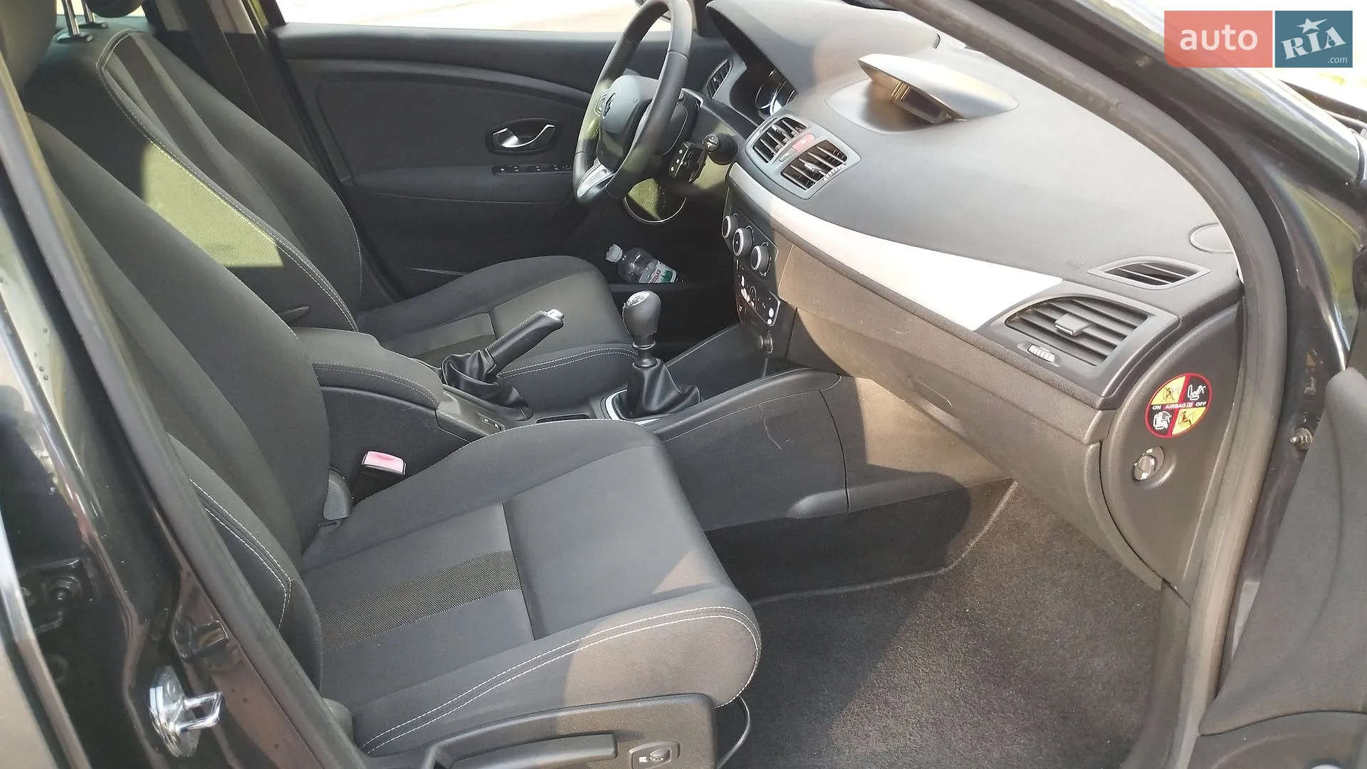 2010 Renault Megane - мініатюра 12