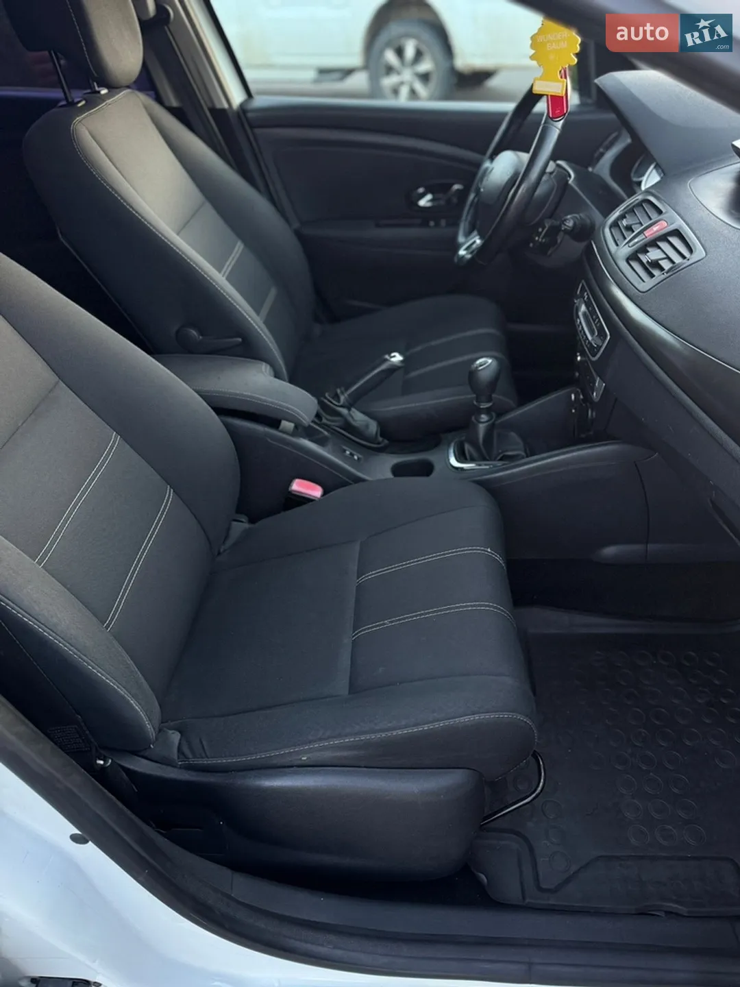 2016 Renault Megane - мініатюра 41