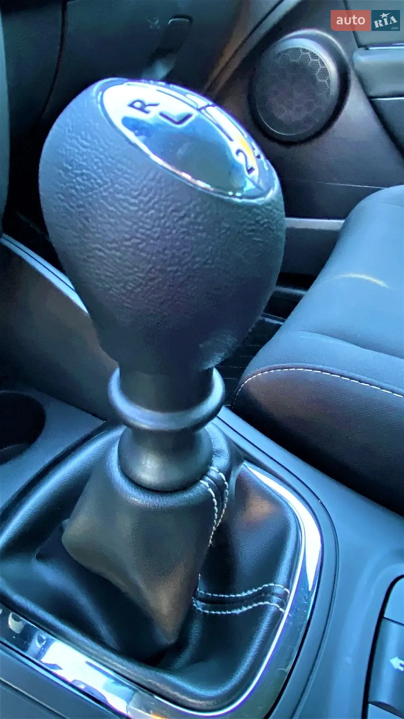 2015 Renault Megane - мініатюра 37