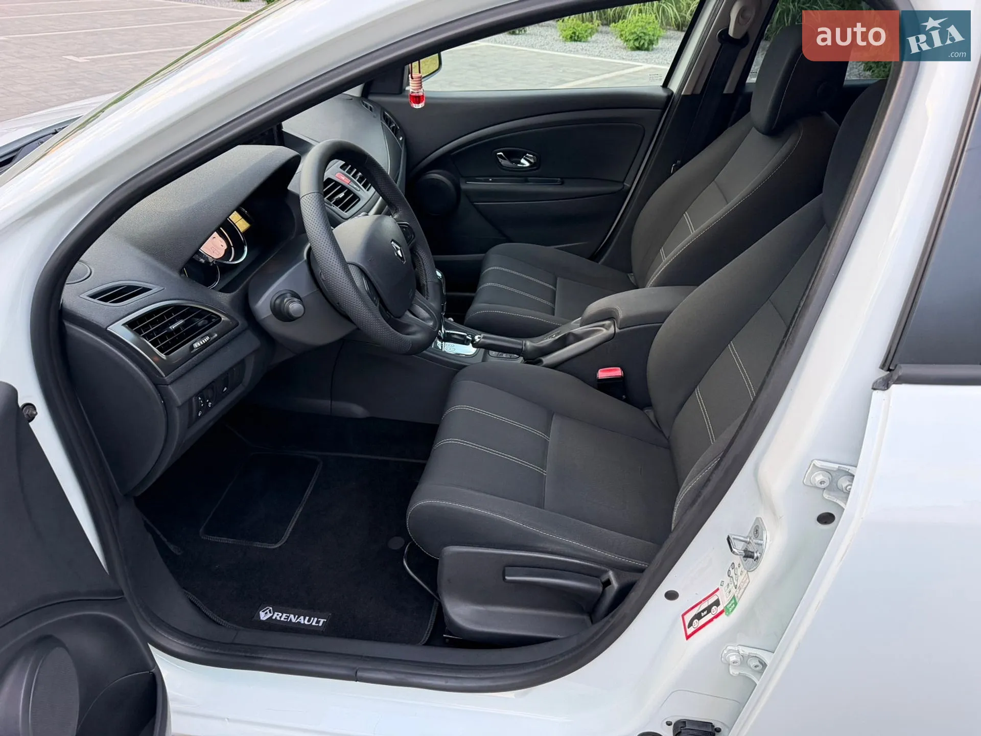 2013 Renault Megane - мініатюра 58