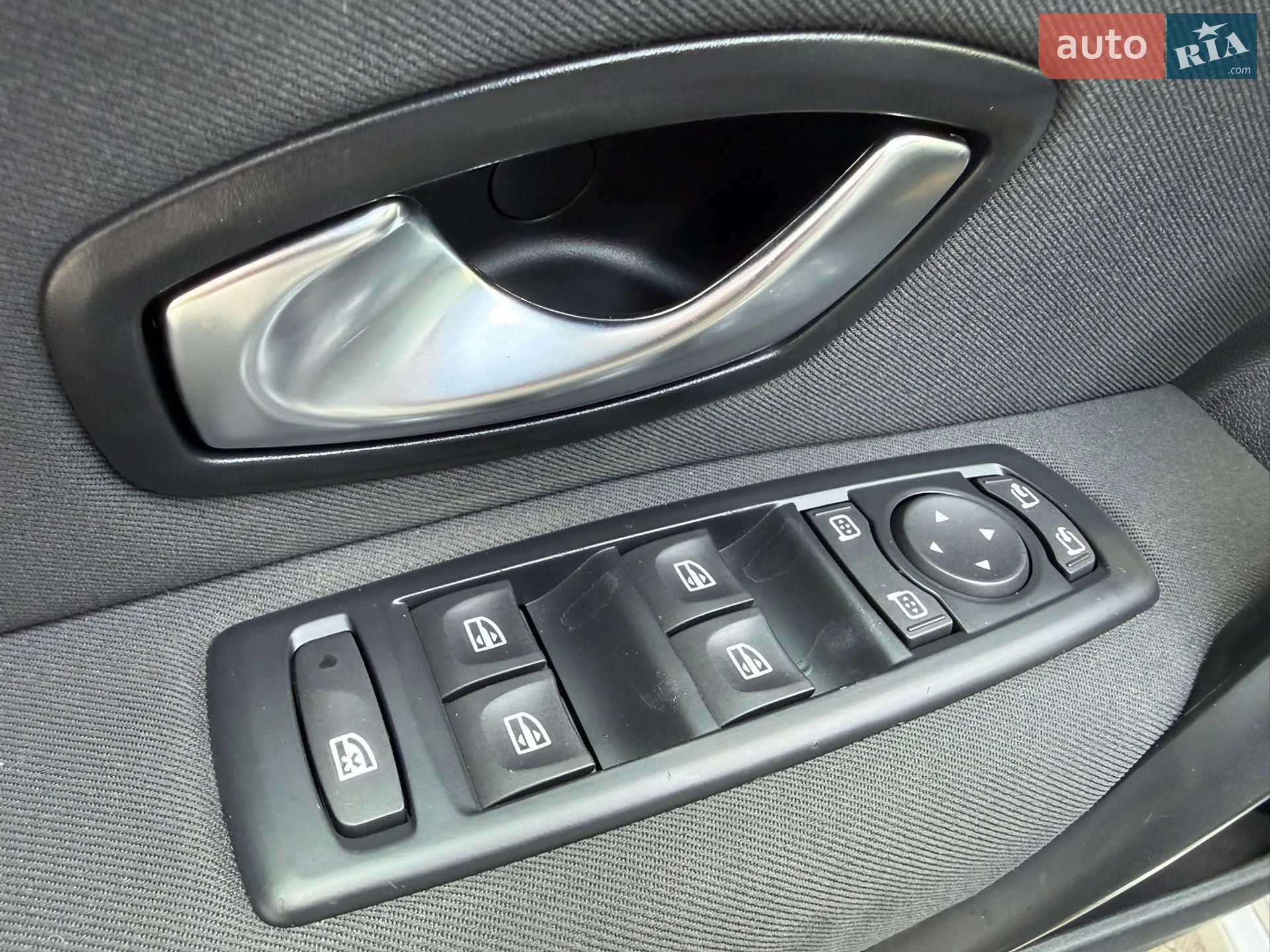 2010 Renault Megane - мініатюра 15