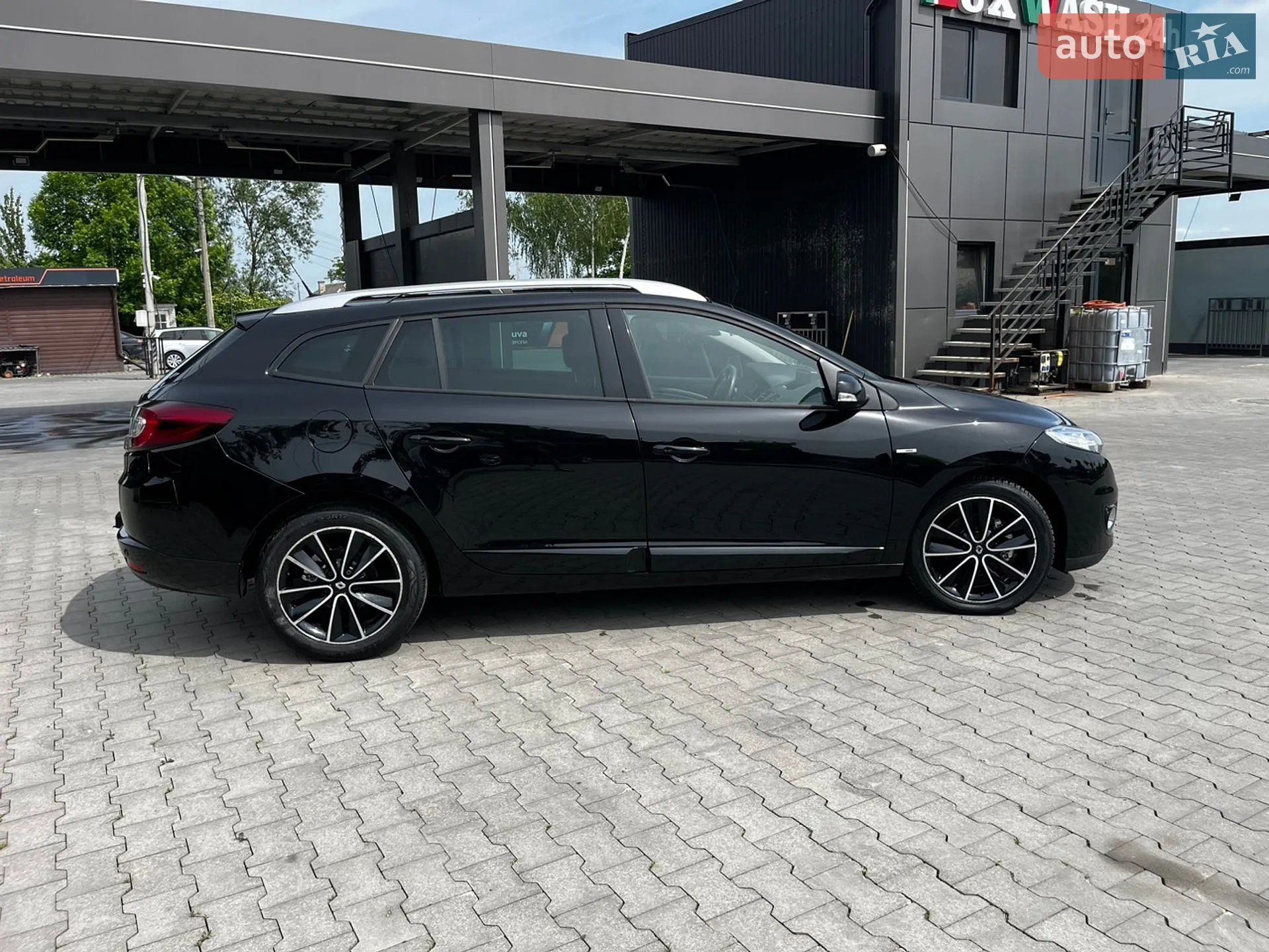 2012 Renault Megane - мініатюра 18