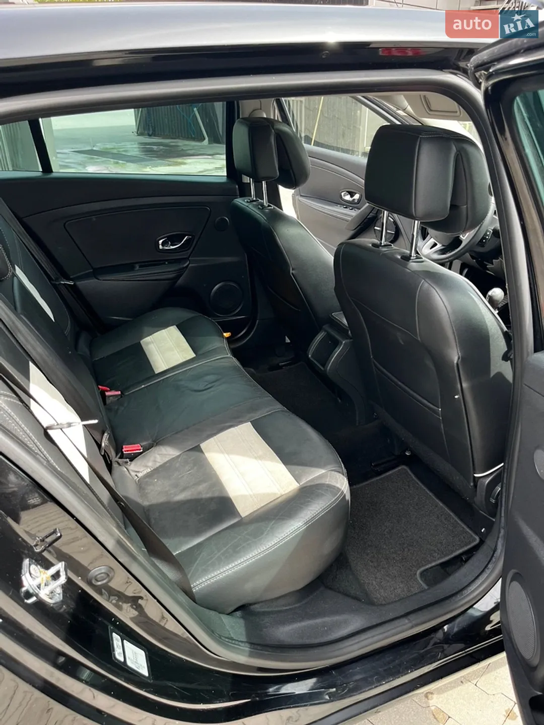 2012 Renault Megane - мініатюра 36