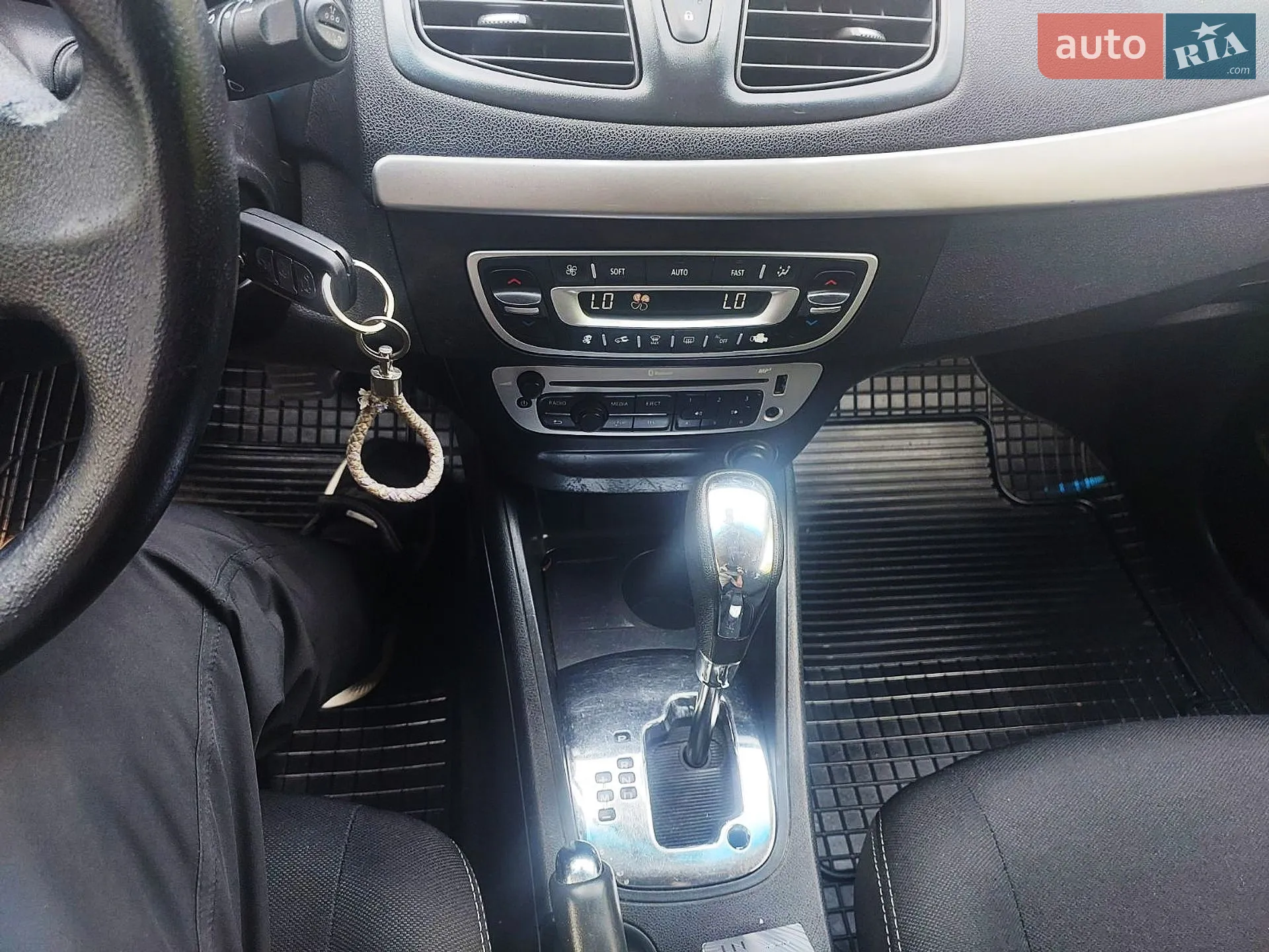 2013 Renault Megane - мініатюра 10