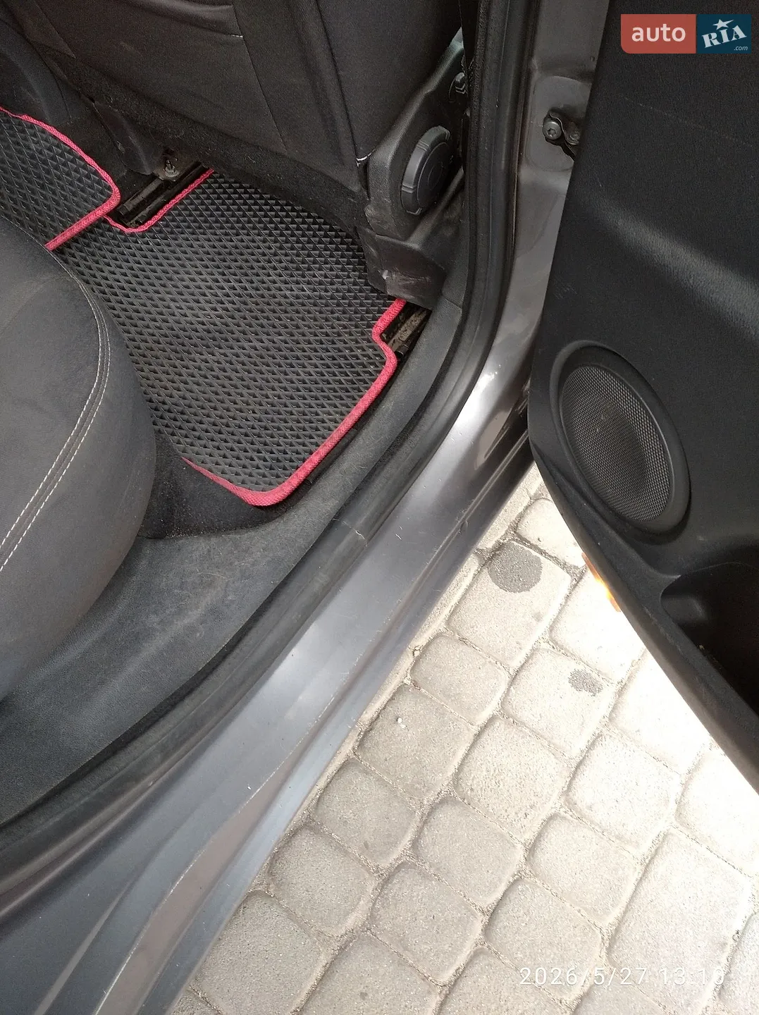 2010 Renault Megane - мініатюра 7
