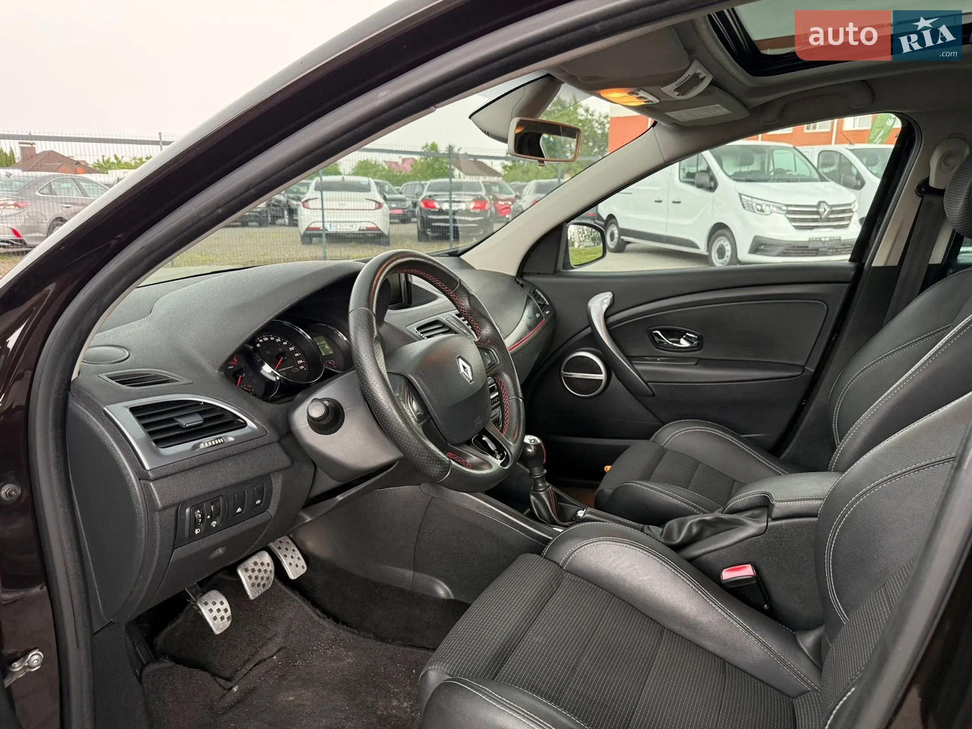 2013 Renault Megane - мініатюра 27