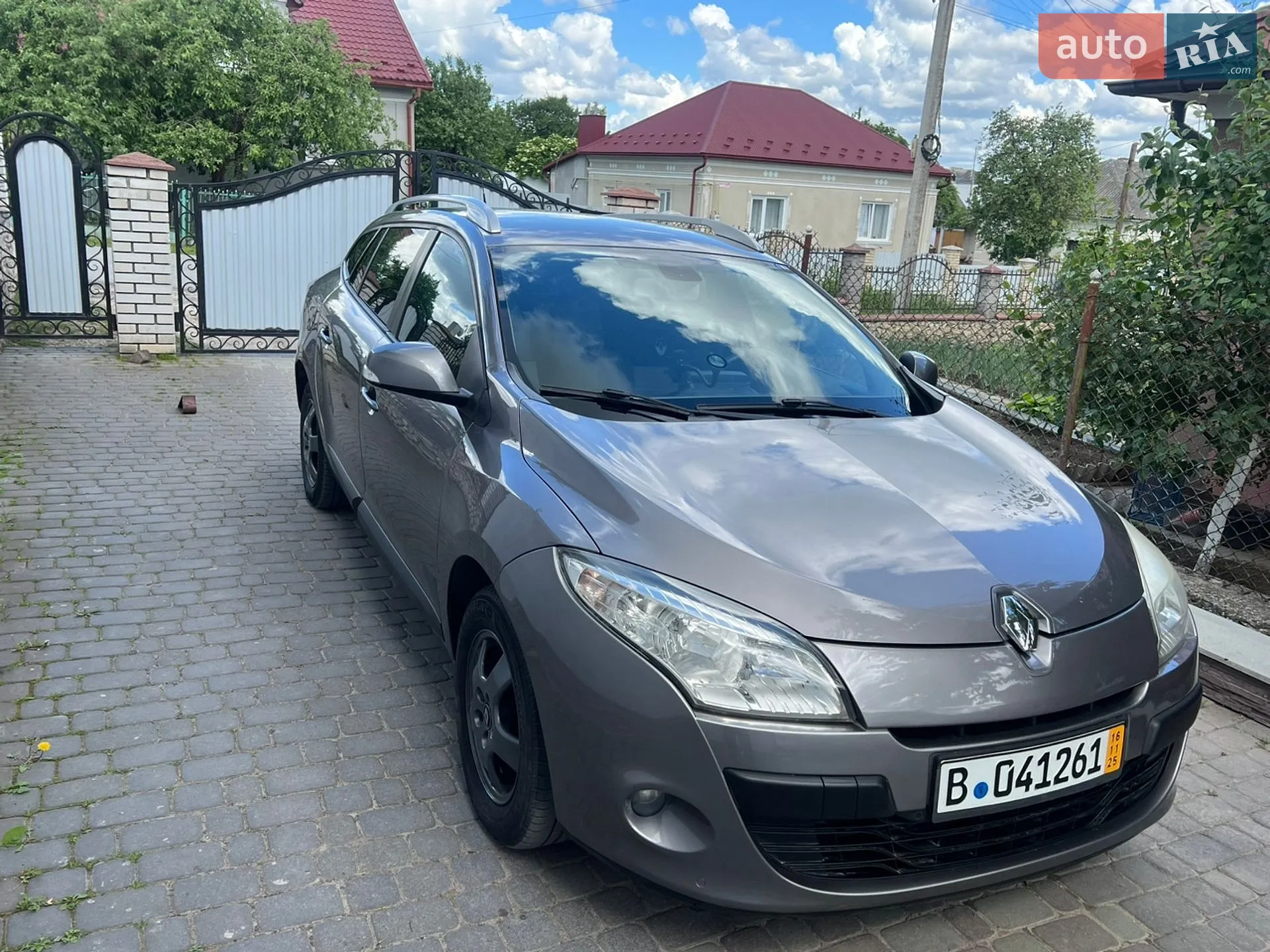 2010 Renault Megane - мініатюра 5