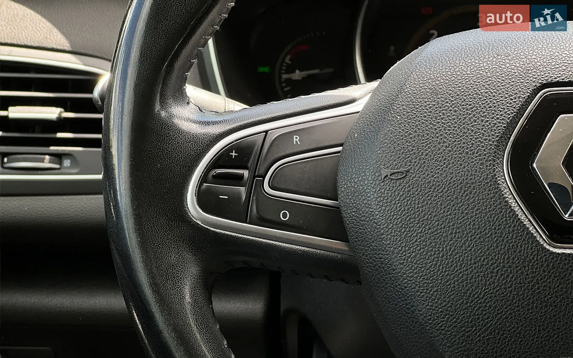 2016 Renault Megane - мініатюра 12