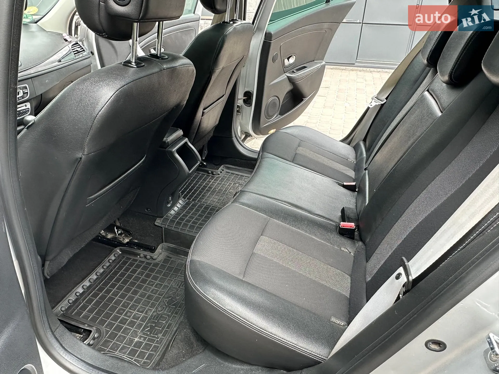 2011 Renault Megane - мініатюра 30