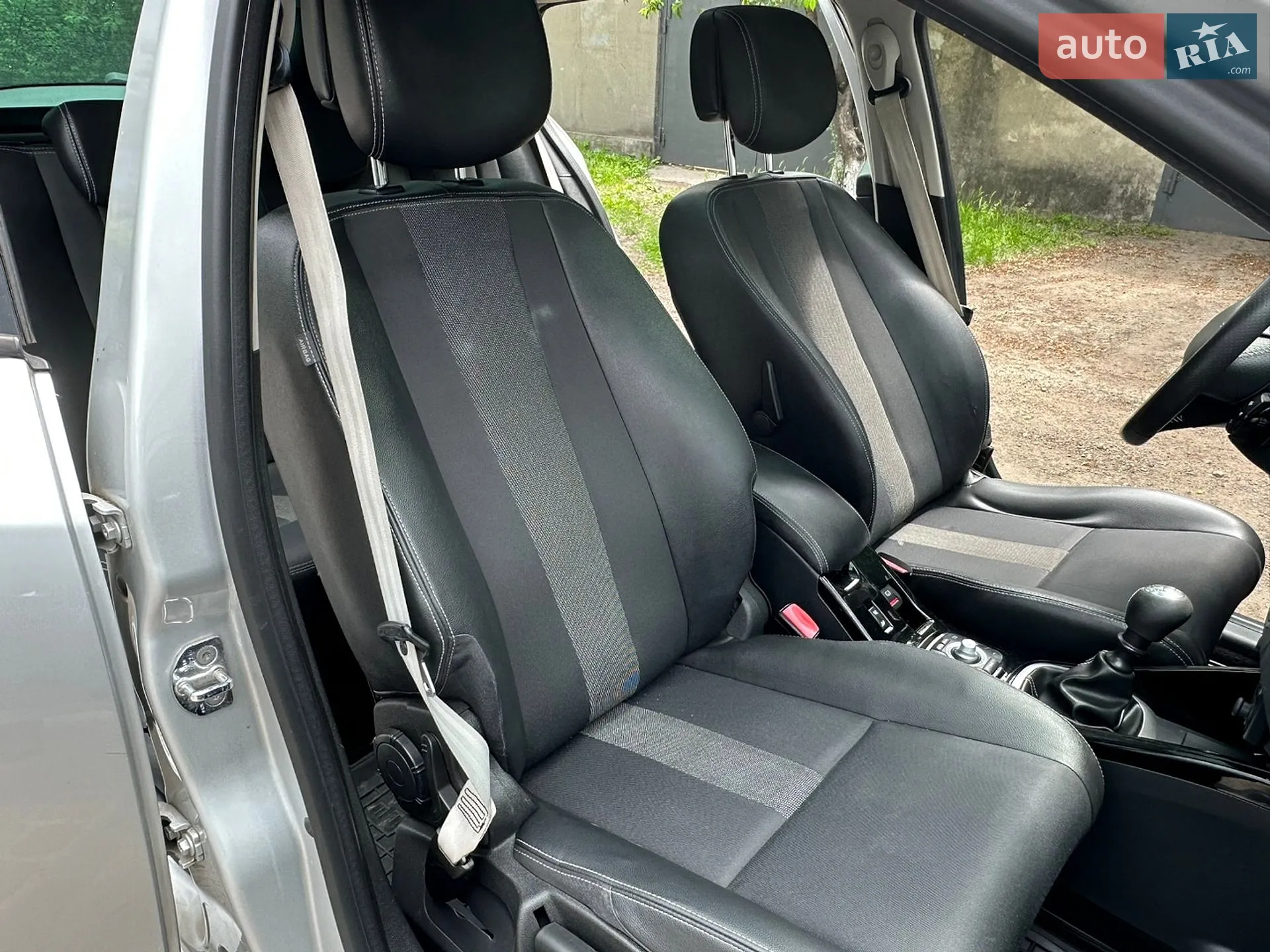 2011 Renault Megane - мініатюра 34