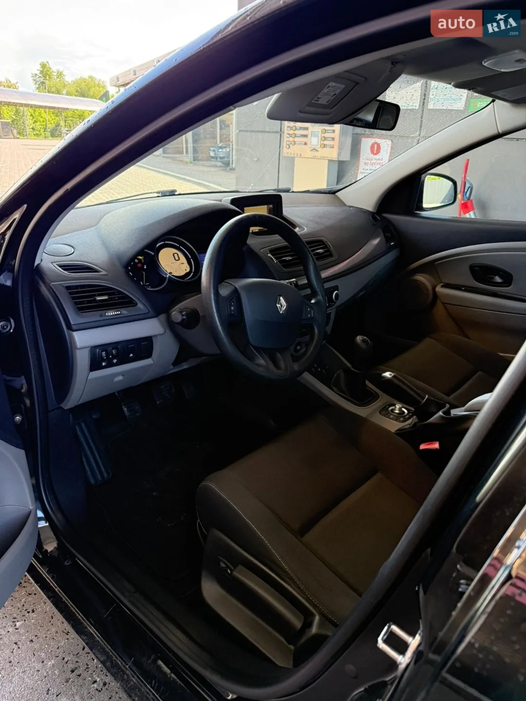 2012 Renault Megane - мініатюра 17